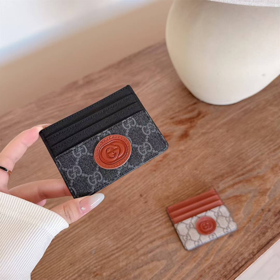 GG Leather Credit Card Holder - Premium Card Case