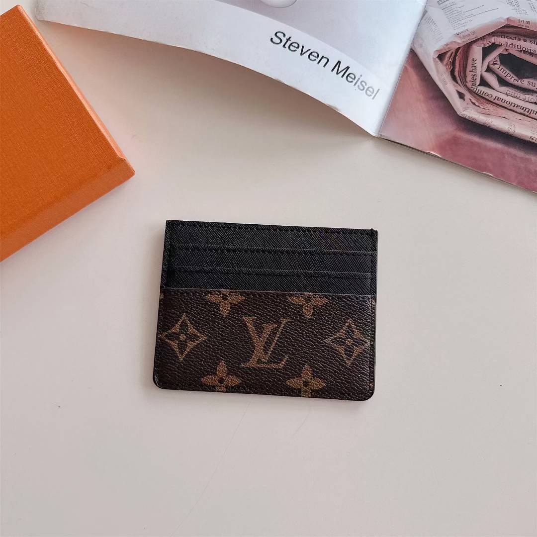 LV Classic Card Holder