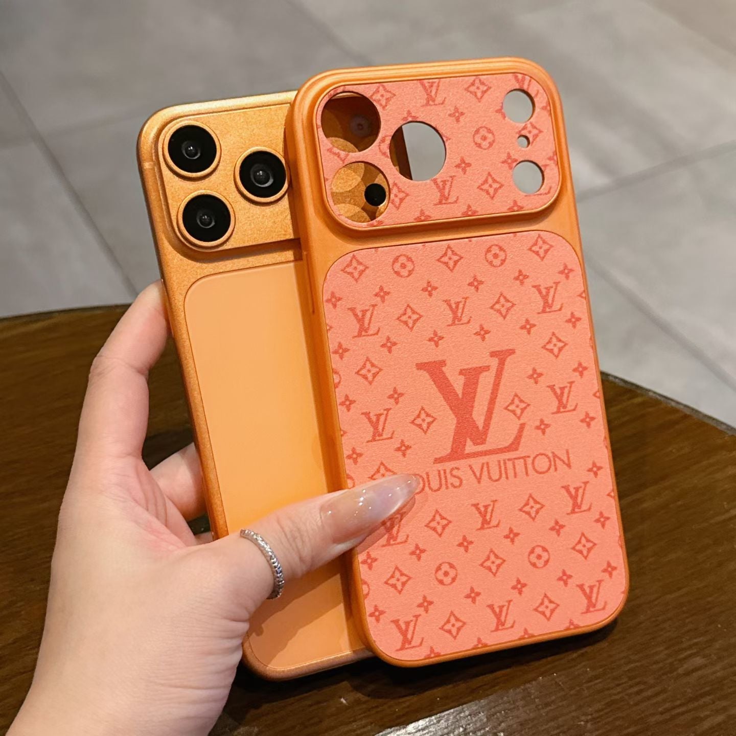 LV Designer Cases - Premium