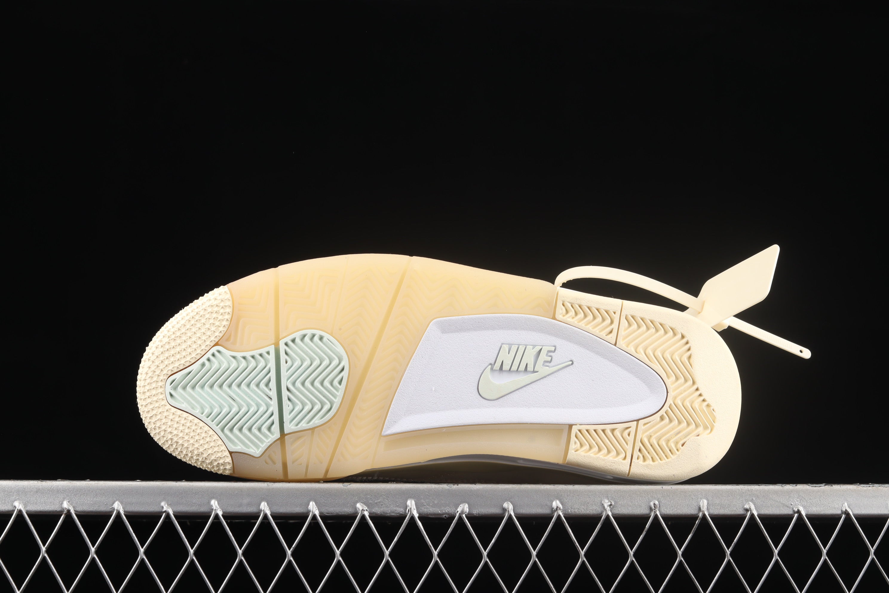 Jordan 4 Retro Off-White “Sail”