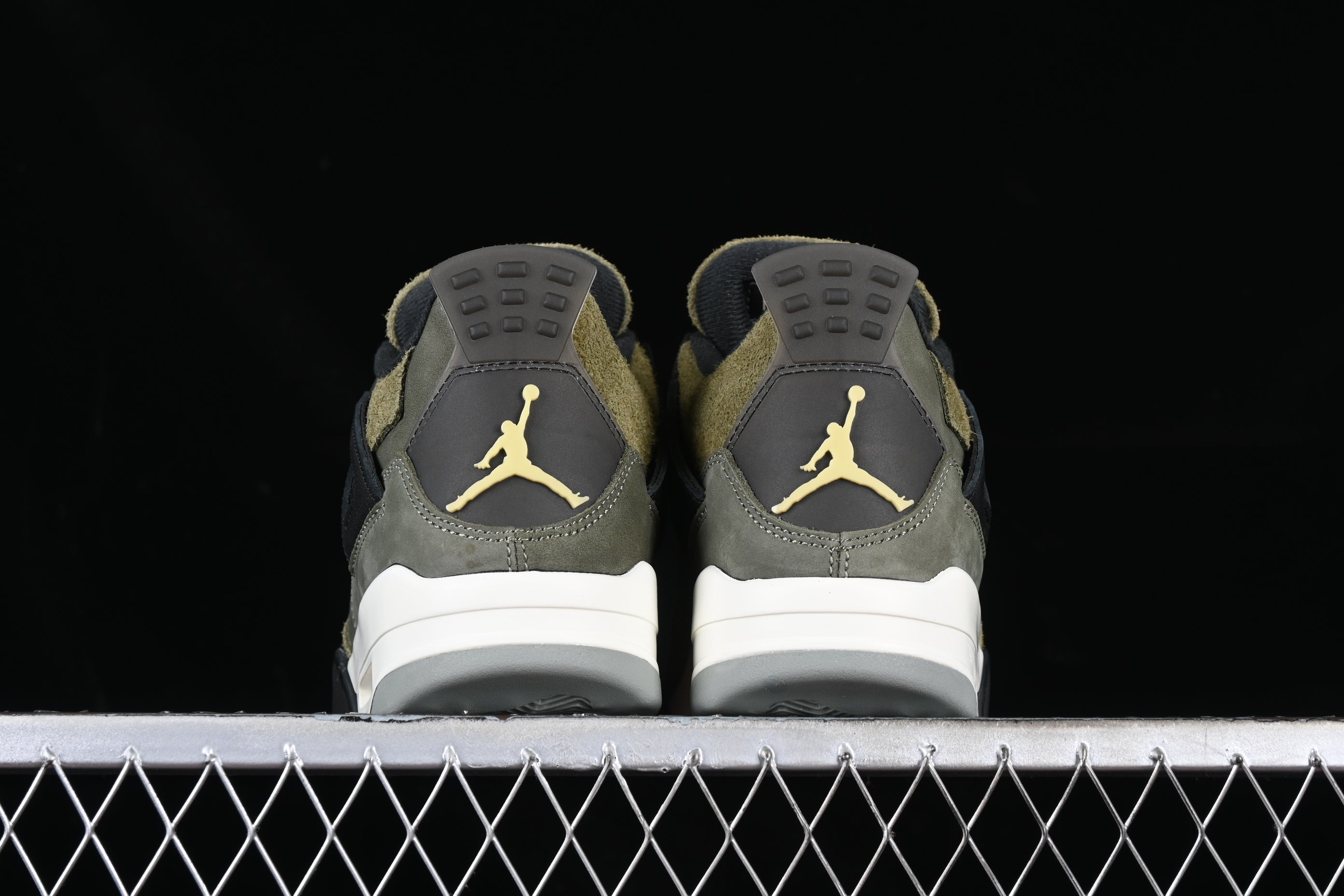 J4"Craft Medium Olive"