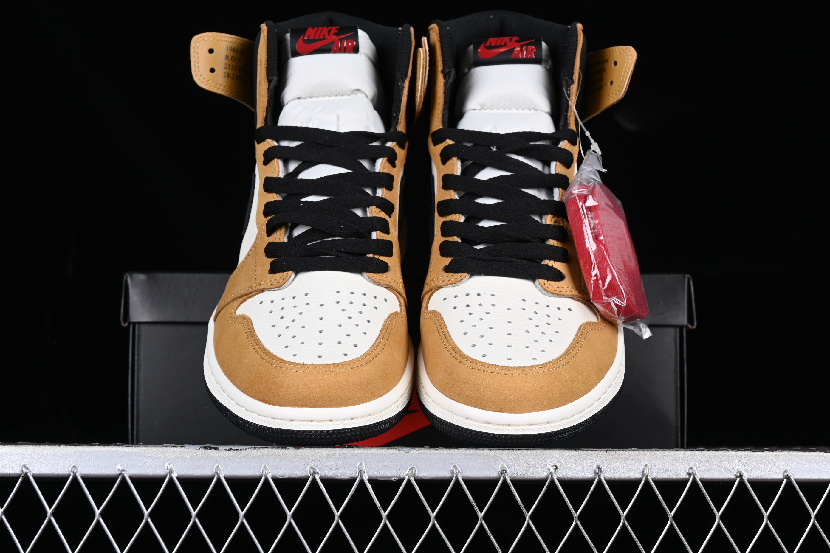 J1 " RookieOfTheYear "