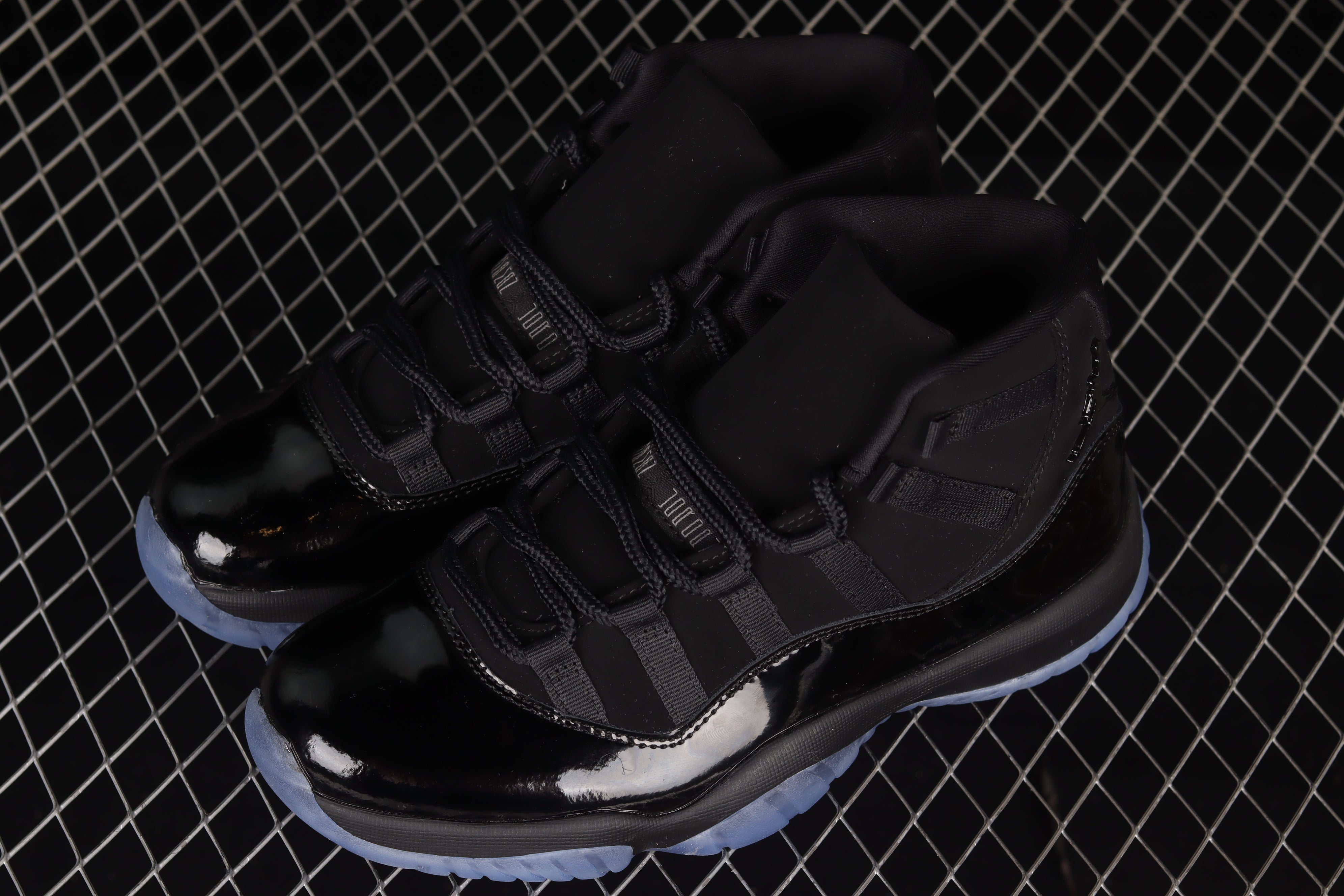 Air Jordan 11 Retro 'Cap and Gown'