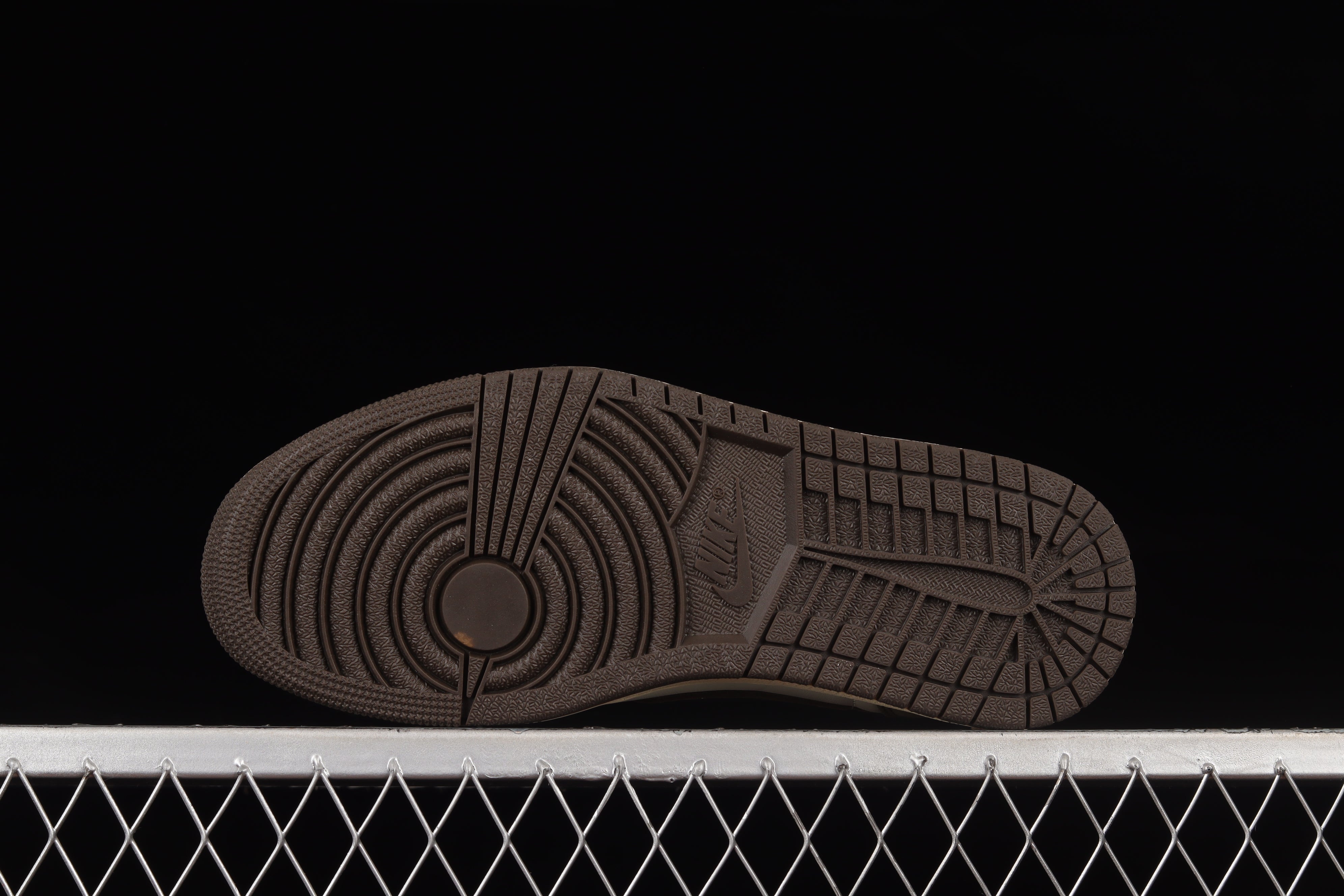 Air Jordan 1 low mocha