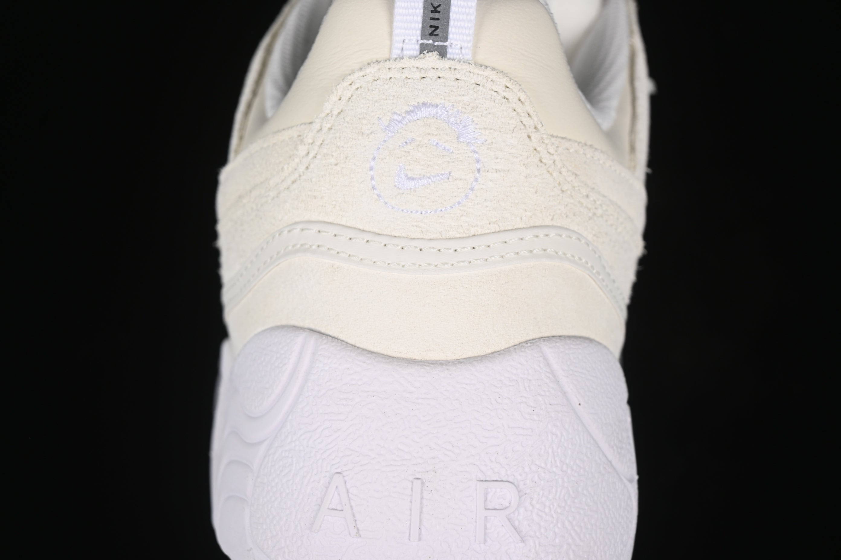 Nike Zoom Field Jaxx SP Travis Scott Sail