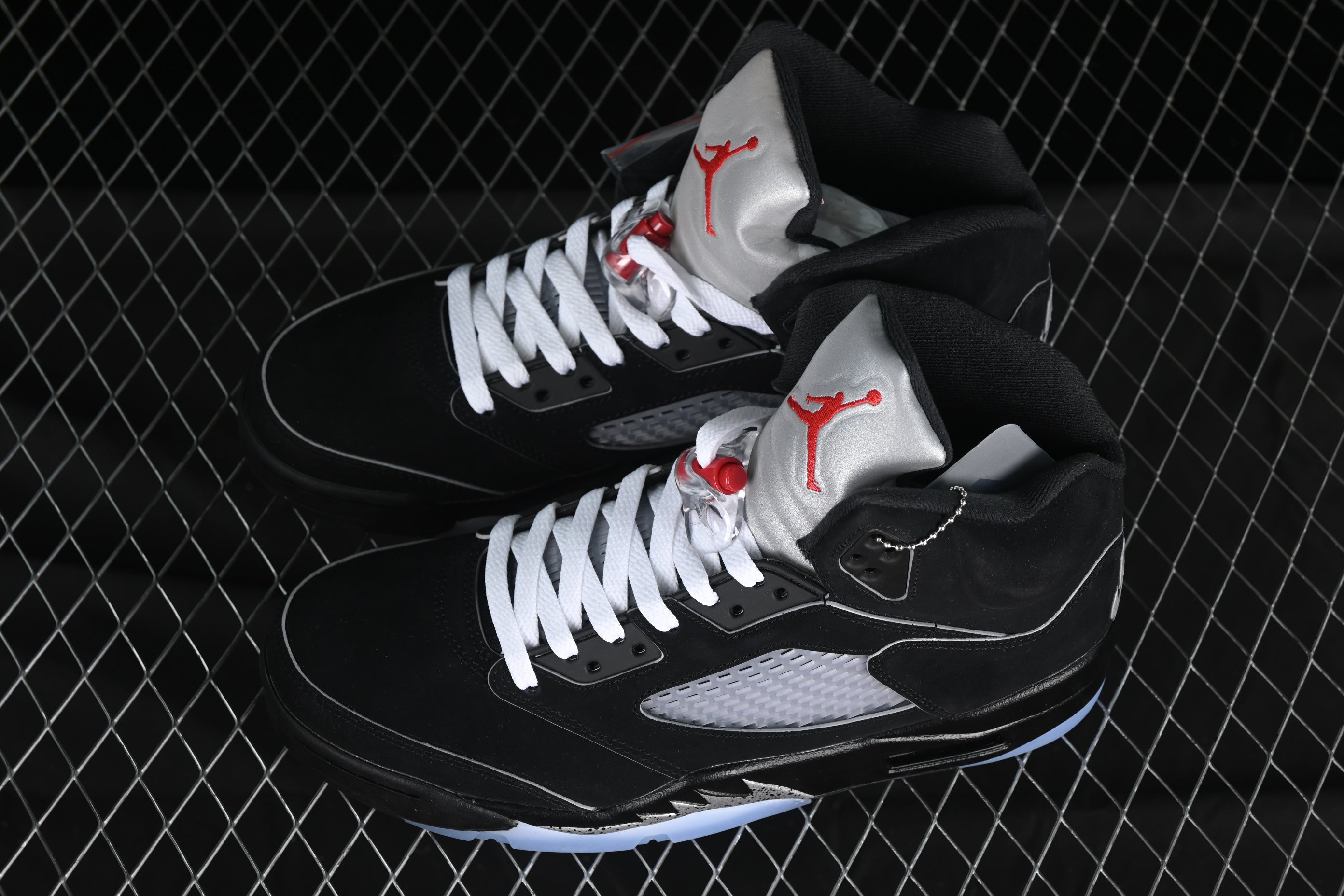 Air Jordan 5 Retro OG 'Black Metallic Reimagined'