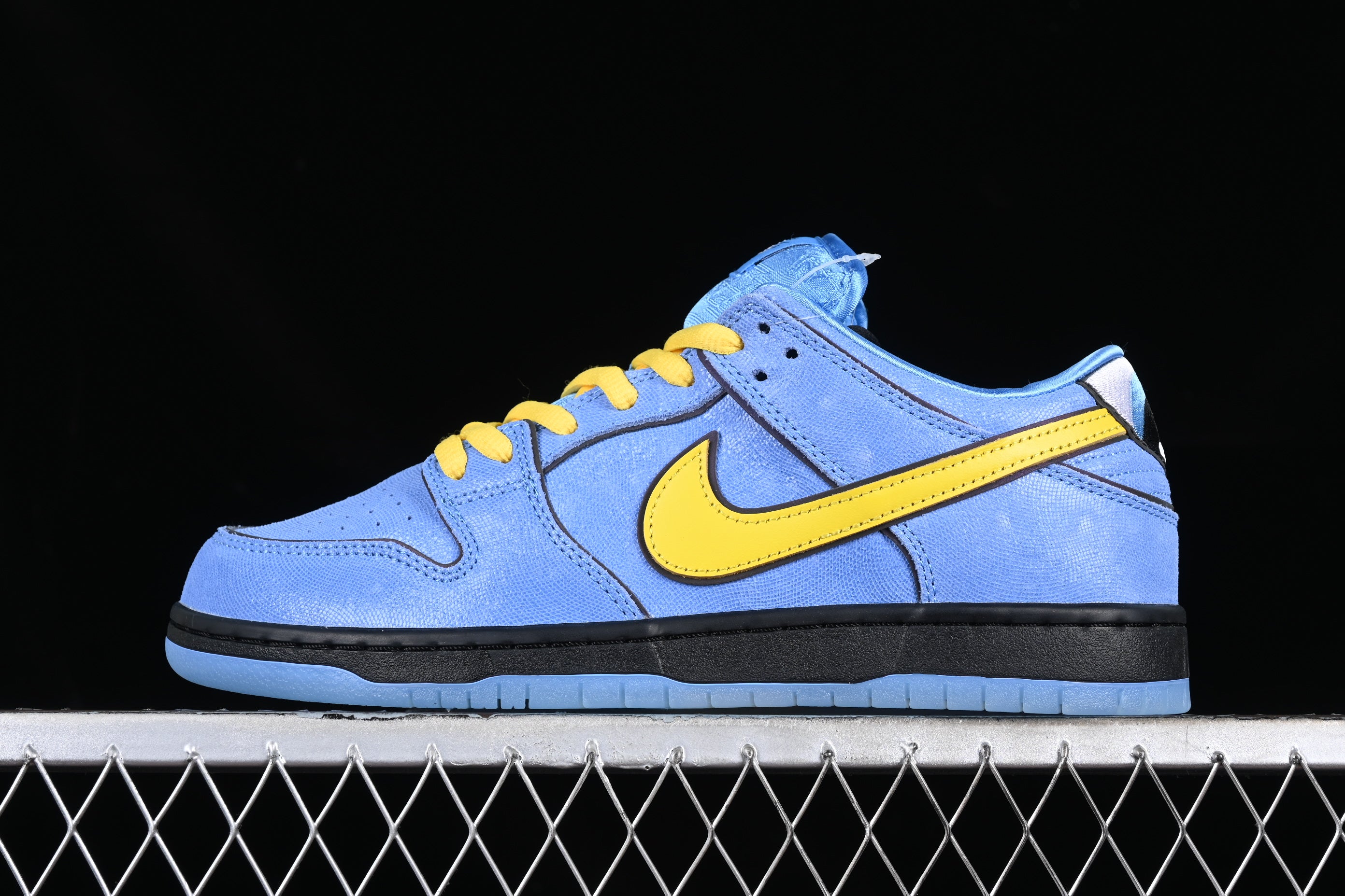 Nike SB Dunk Low 'The Powerpuff Girls Bubbles'