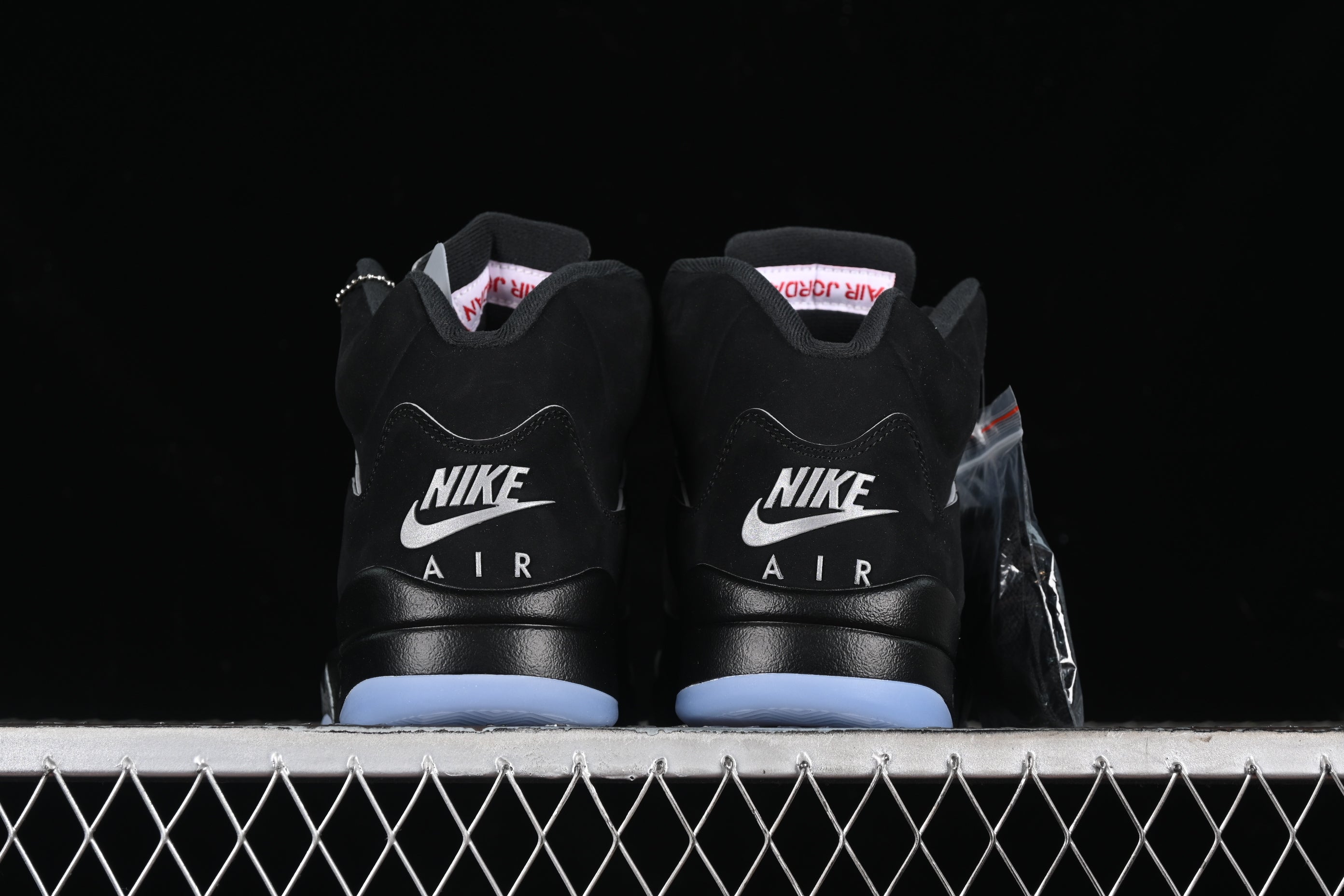 Air Jordan 5 Retro OG 'Black Metallic Reimagined'