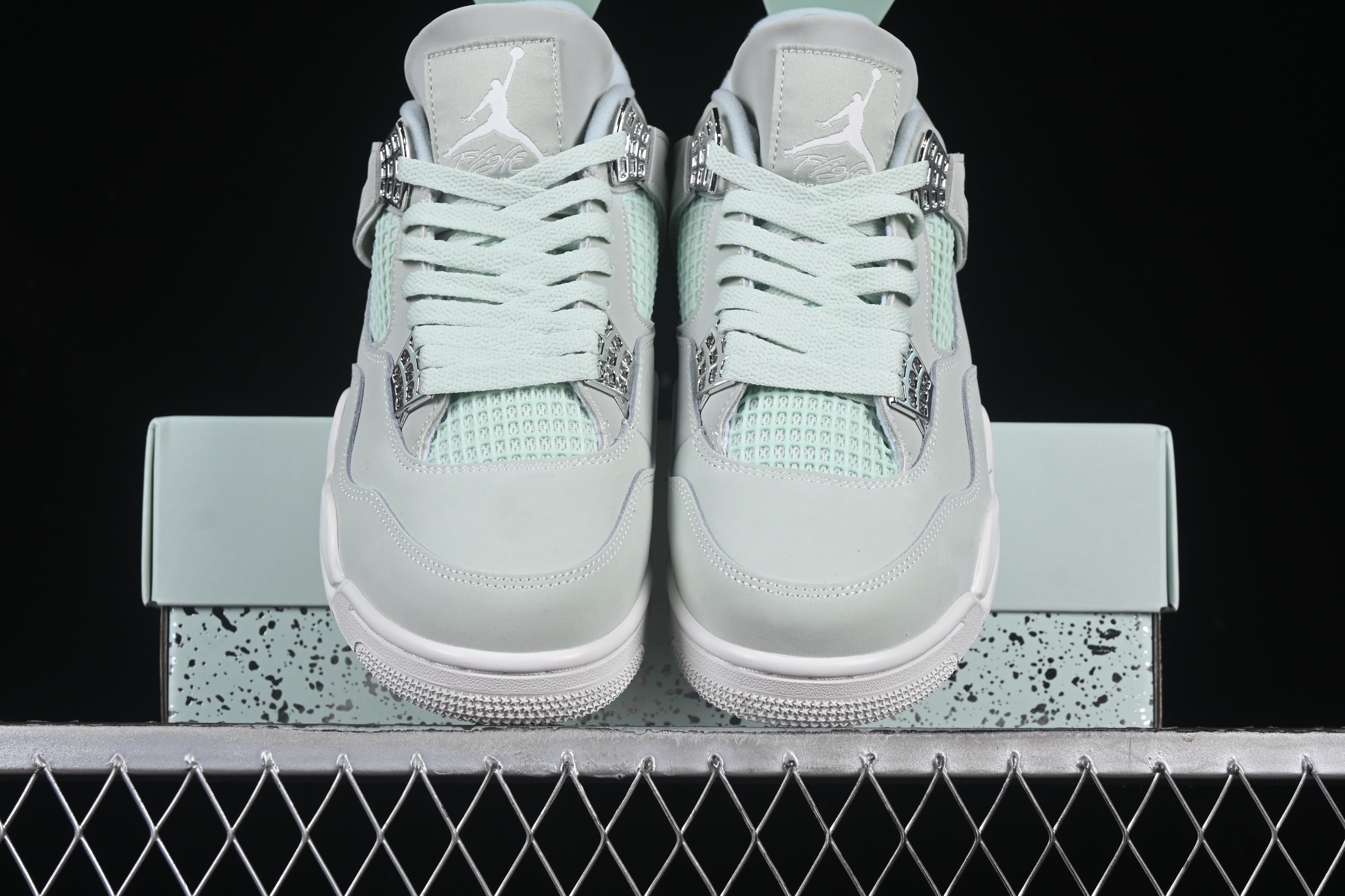 Air Jordan 4 Abundance