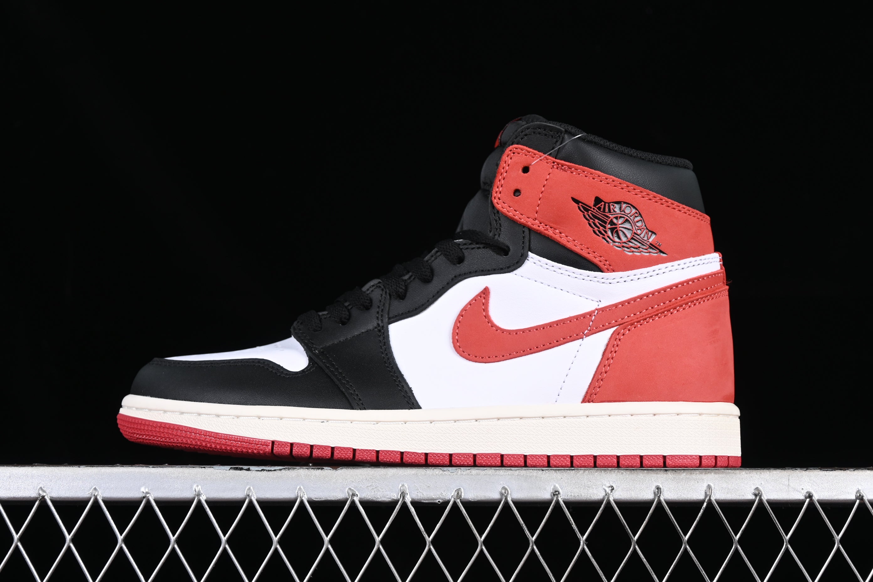 J1 " OG Red/blk/wht "