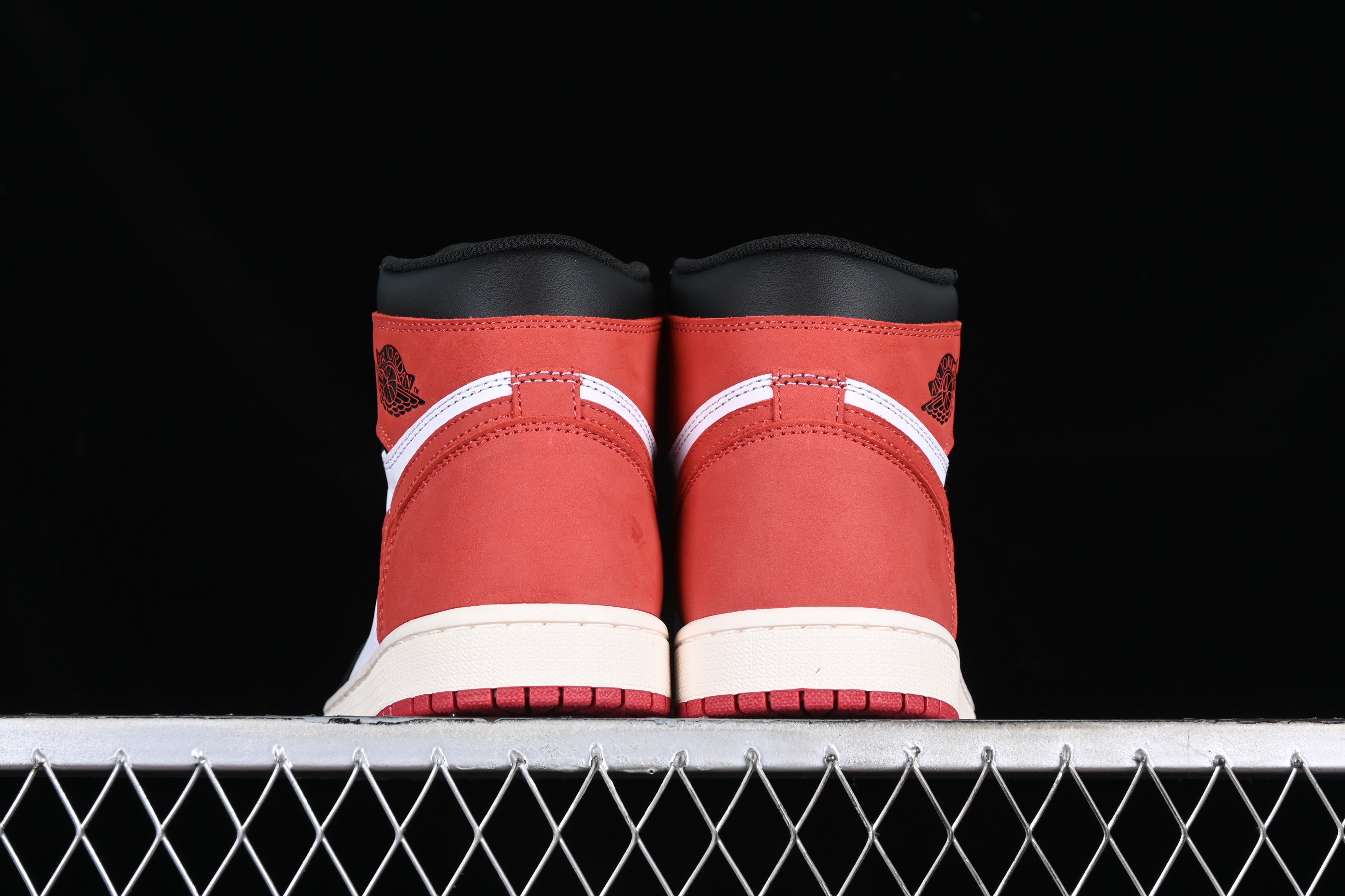 J1 " OG Red/blk/wht "