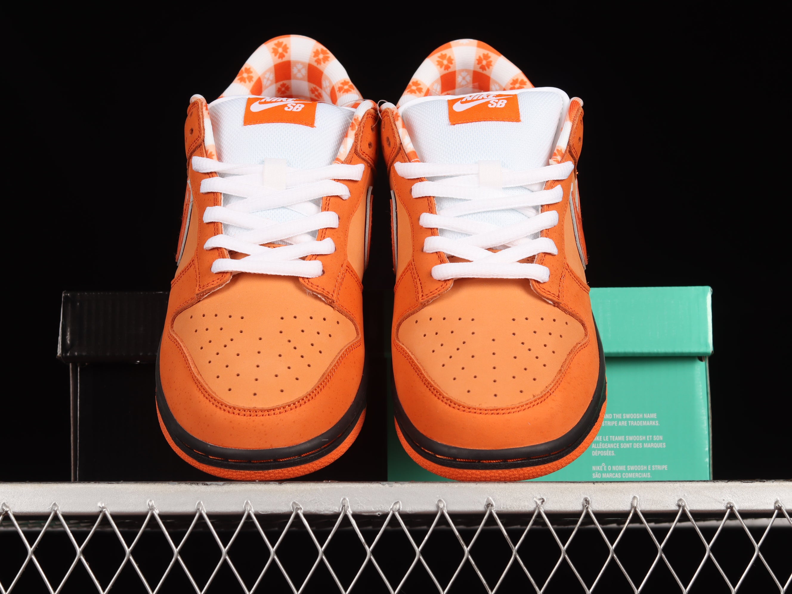 Concepts x Nk SB Dunk Low "Red Lobster