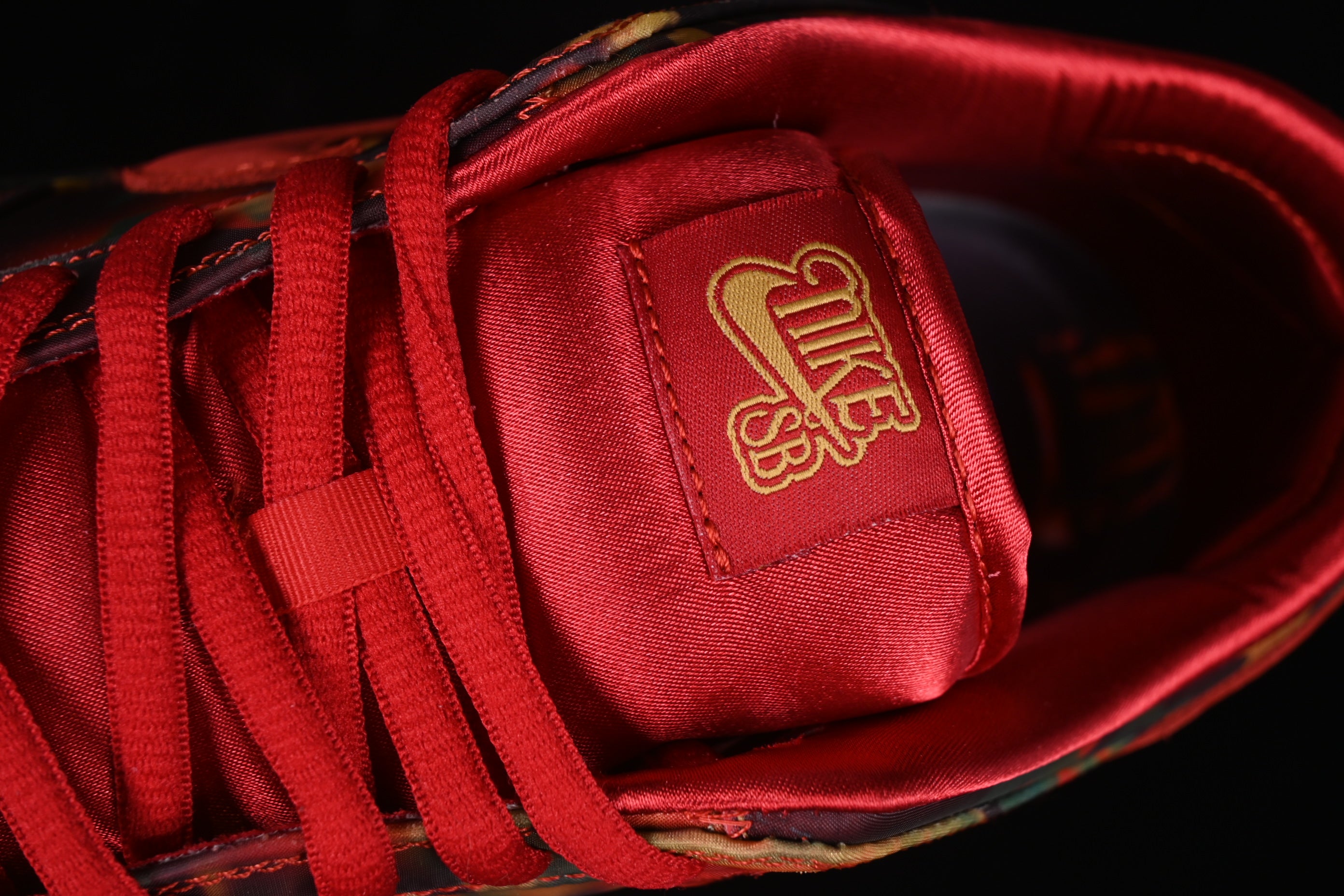 The Wizard Of Oz x Nk SB Dunk Low