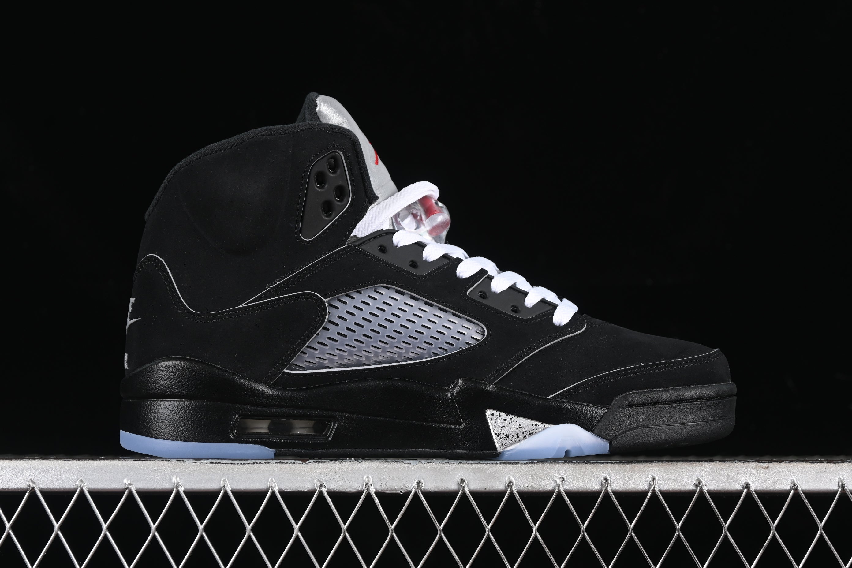 Air Jordan 5 Retro OG 'Black Metallic Reimagined'