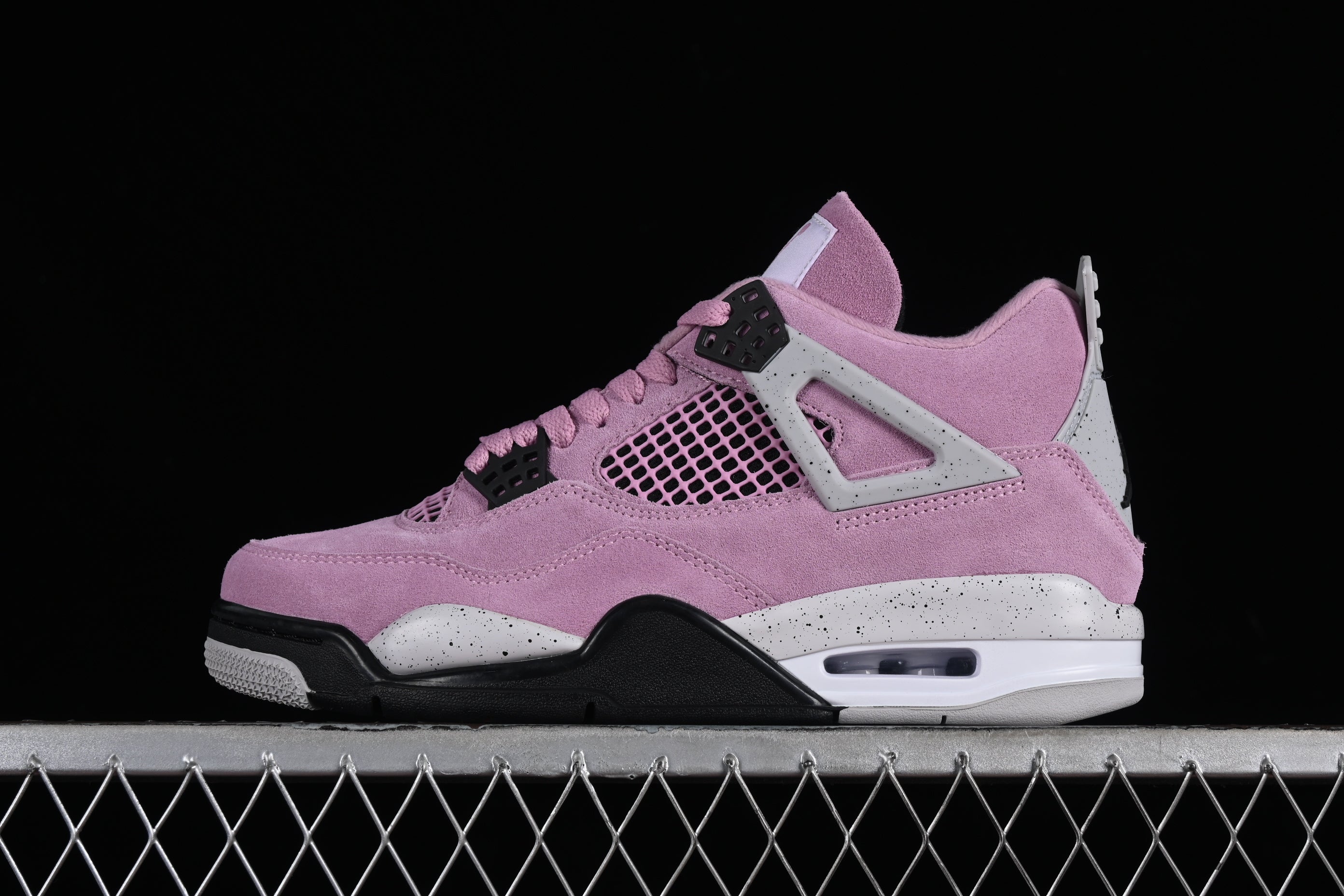 Air Jordan 4 Retro "Orchid"