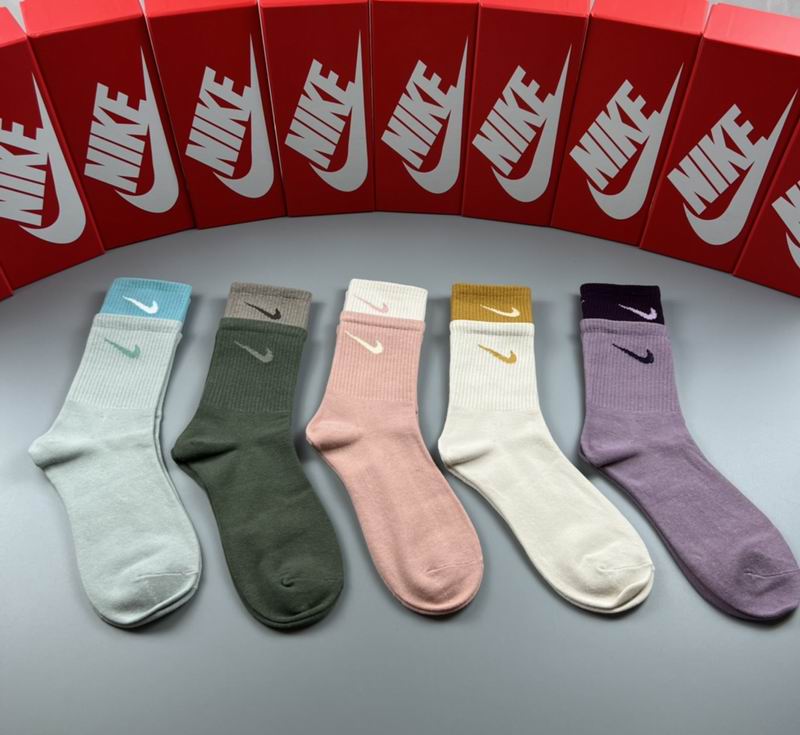 Nike Socks Color