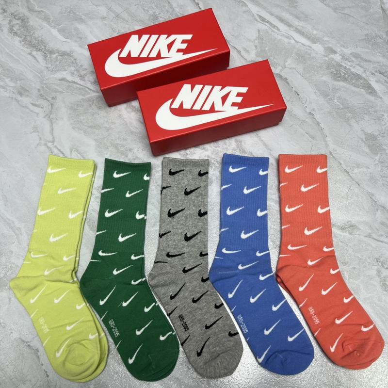 Nike Socks Color Pol