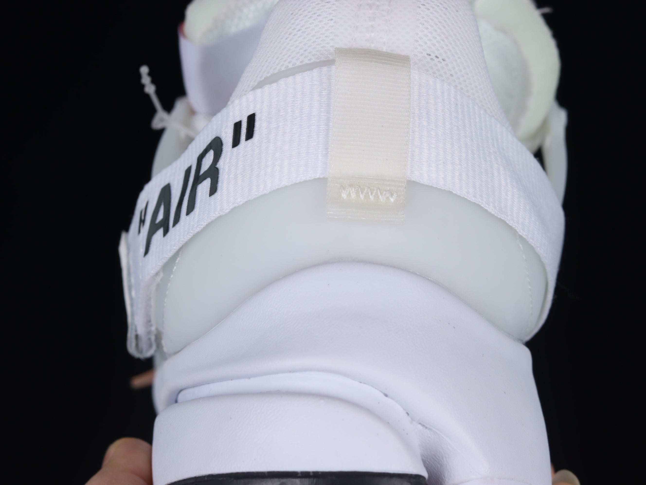 Off Wht Nk Air Presto