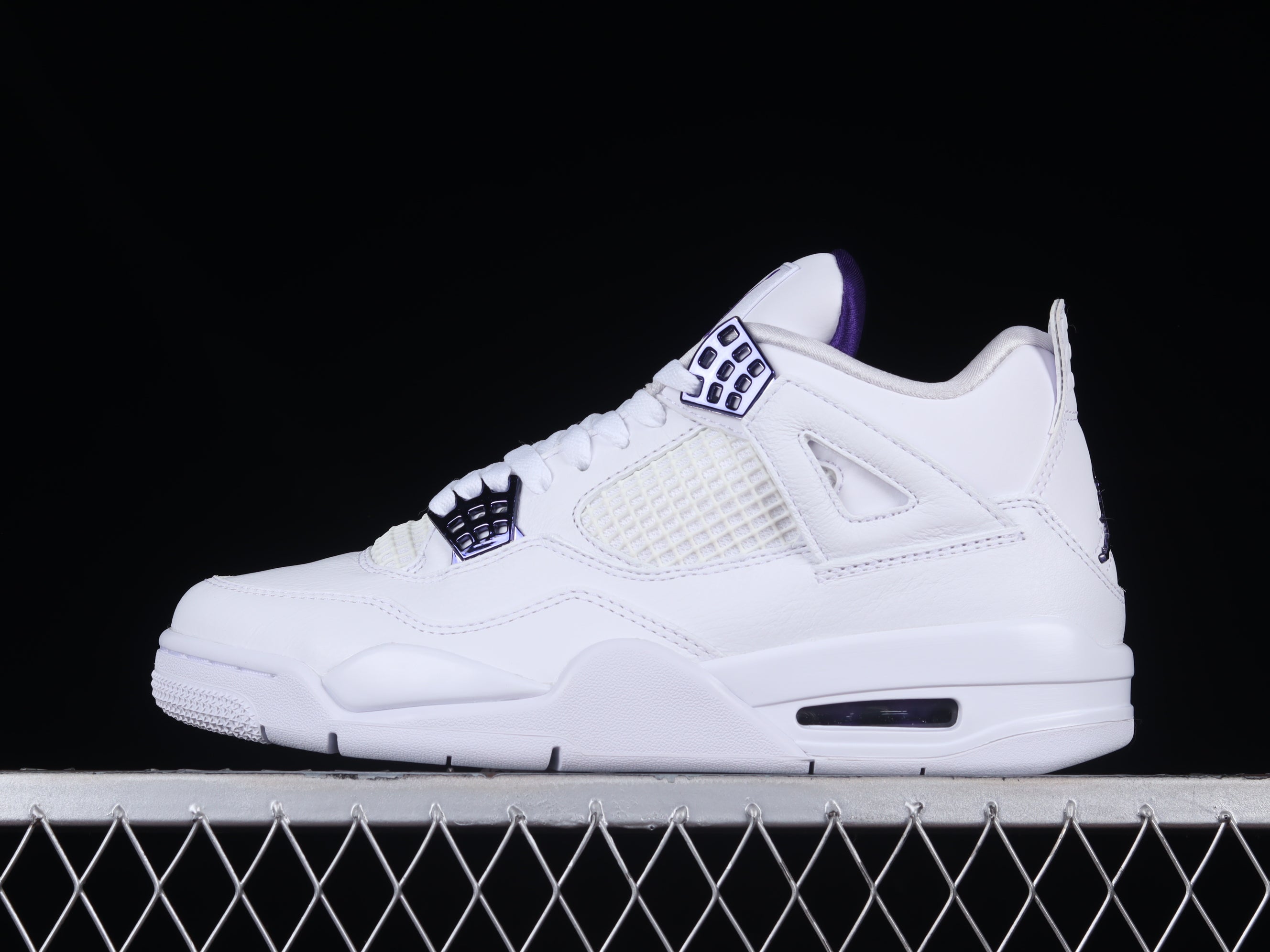 Jordan 4 Retro Metallic Purple