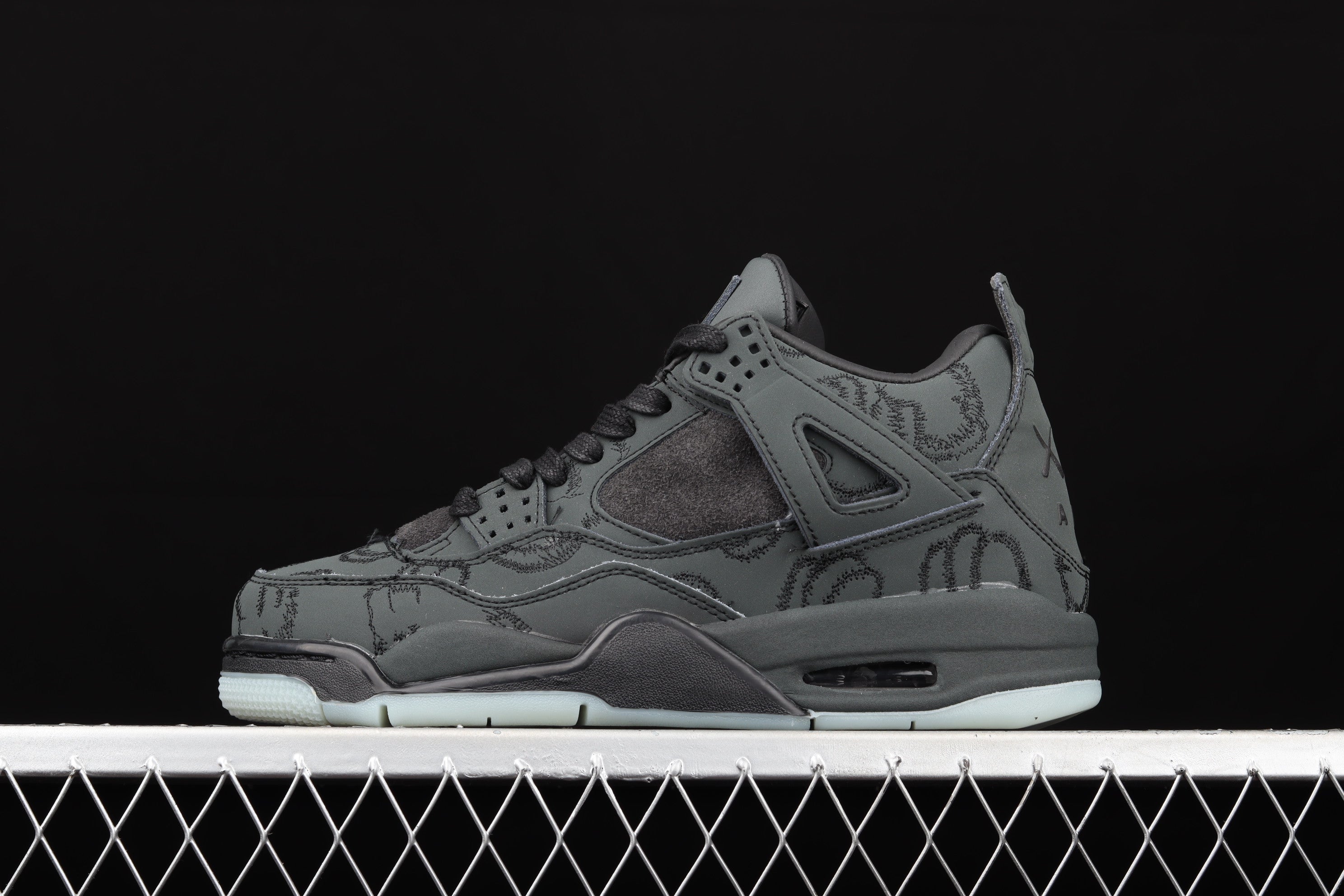 Air Jordan 4 Retro x KAWS Black