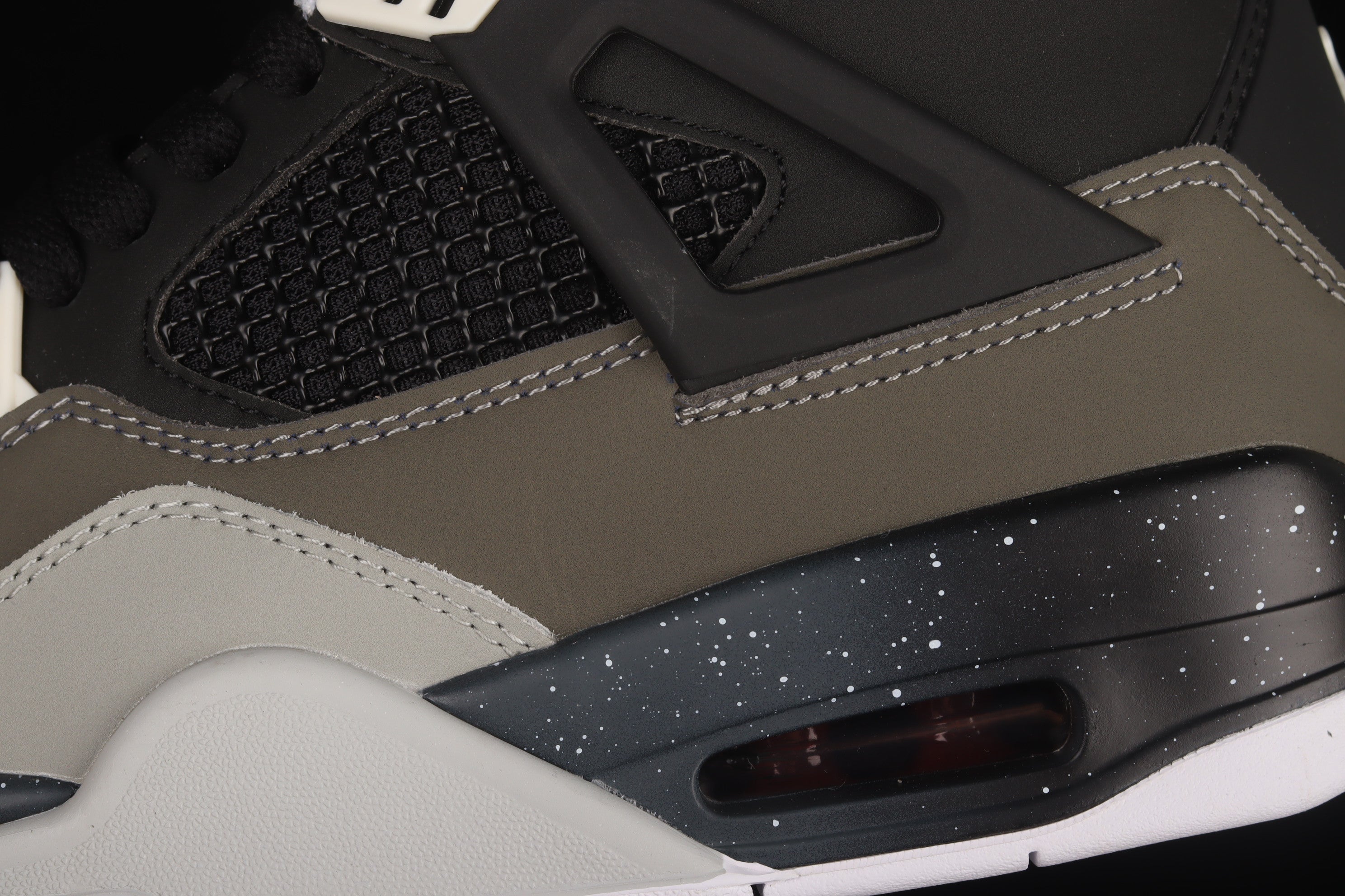 Jordan 4 Retro Fear Pack (2013)