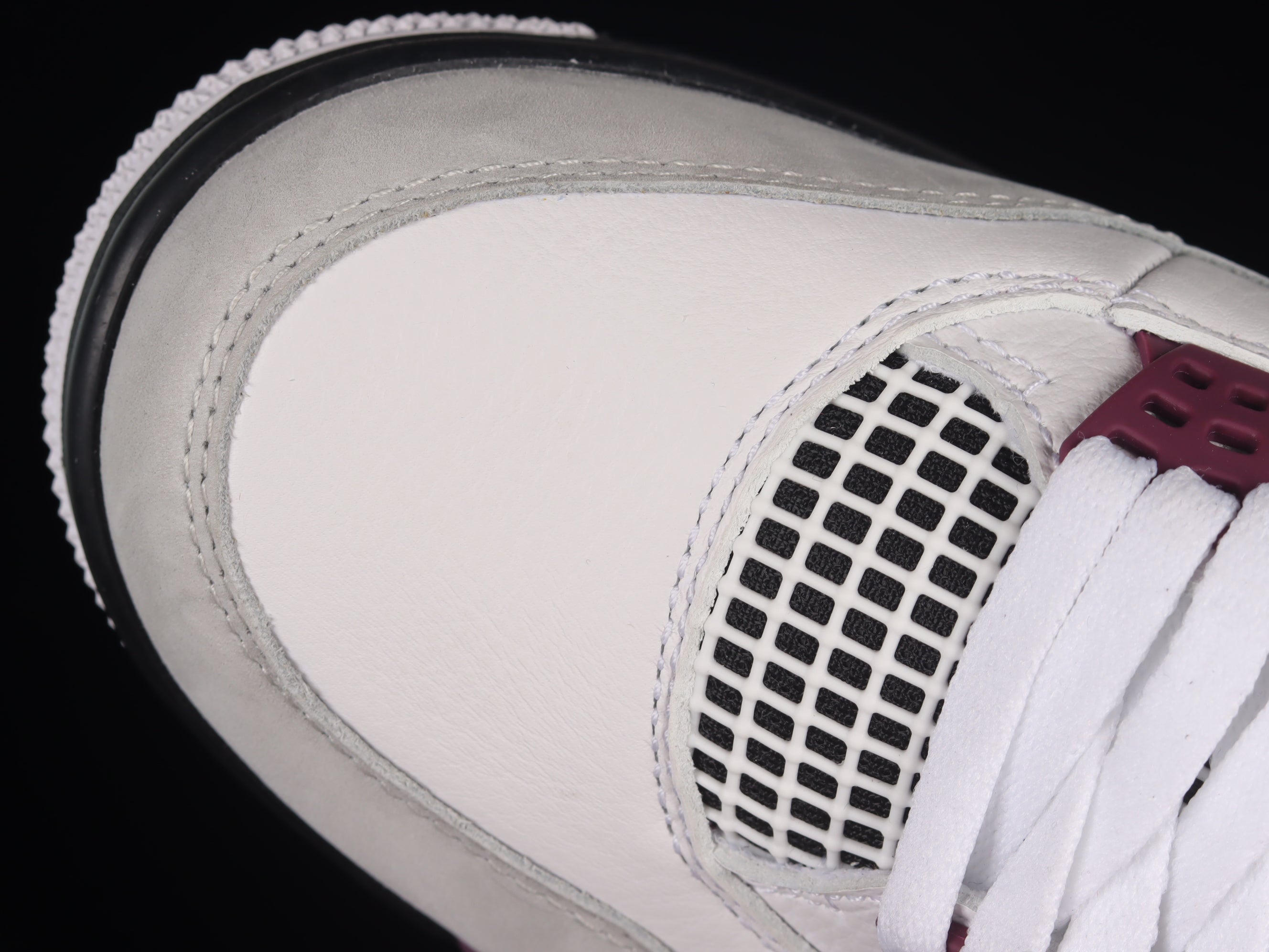 Jordan 4 Retro PSG Paris Saint-Germain