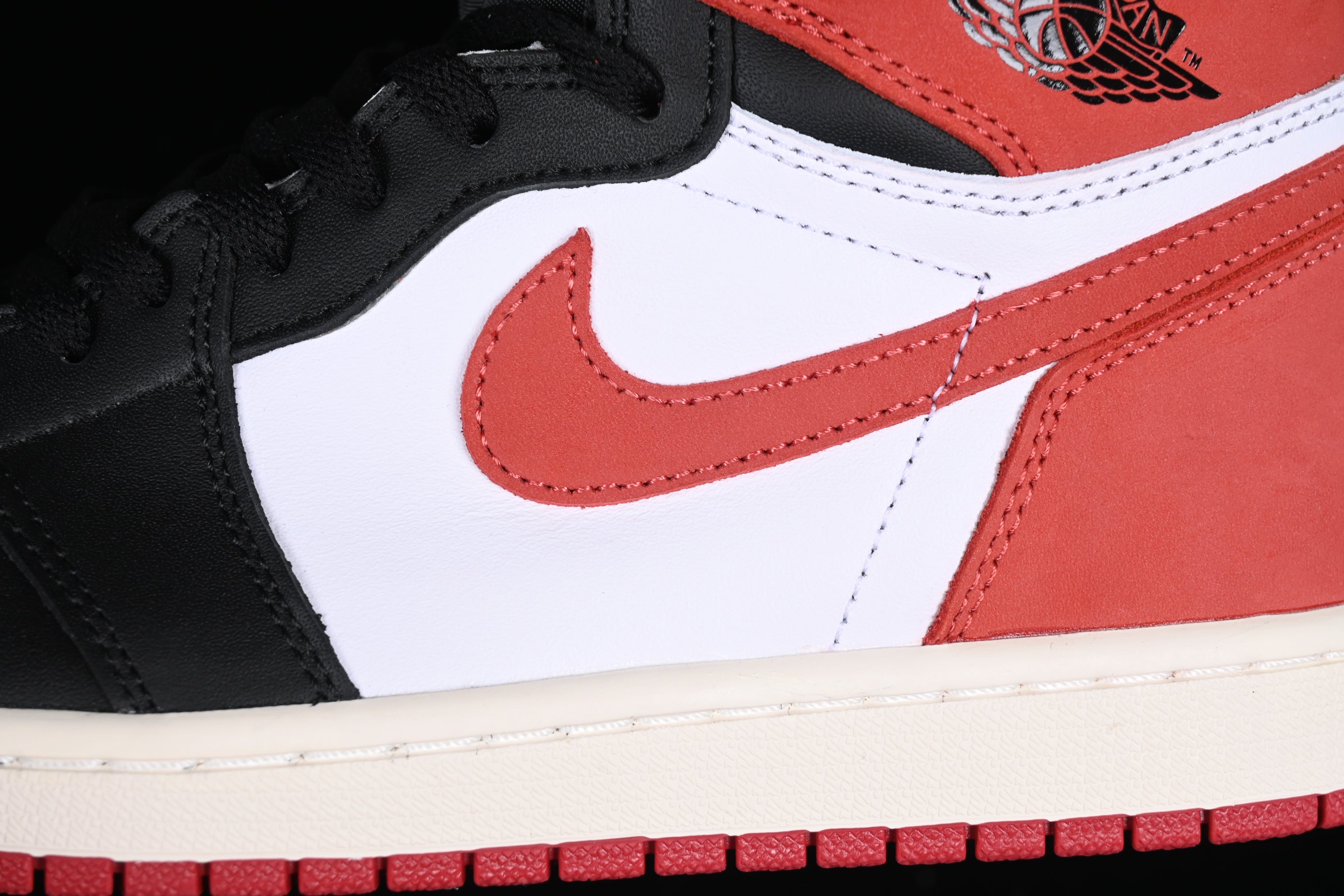 J1 " OG Red/blk/wht "
