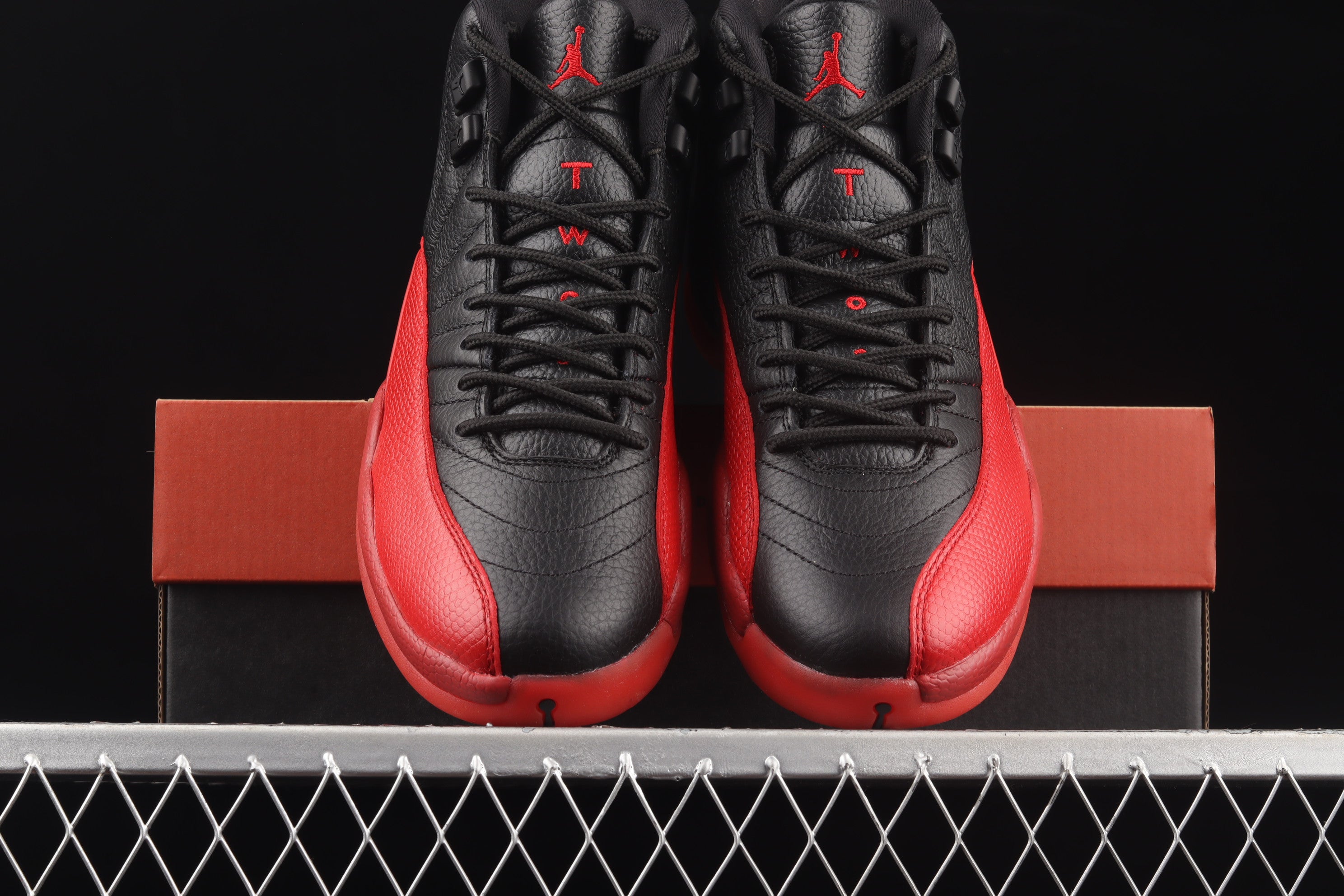Jordan 12 Retro Flu Game (2016)