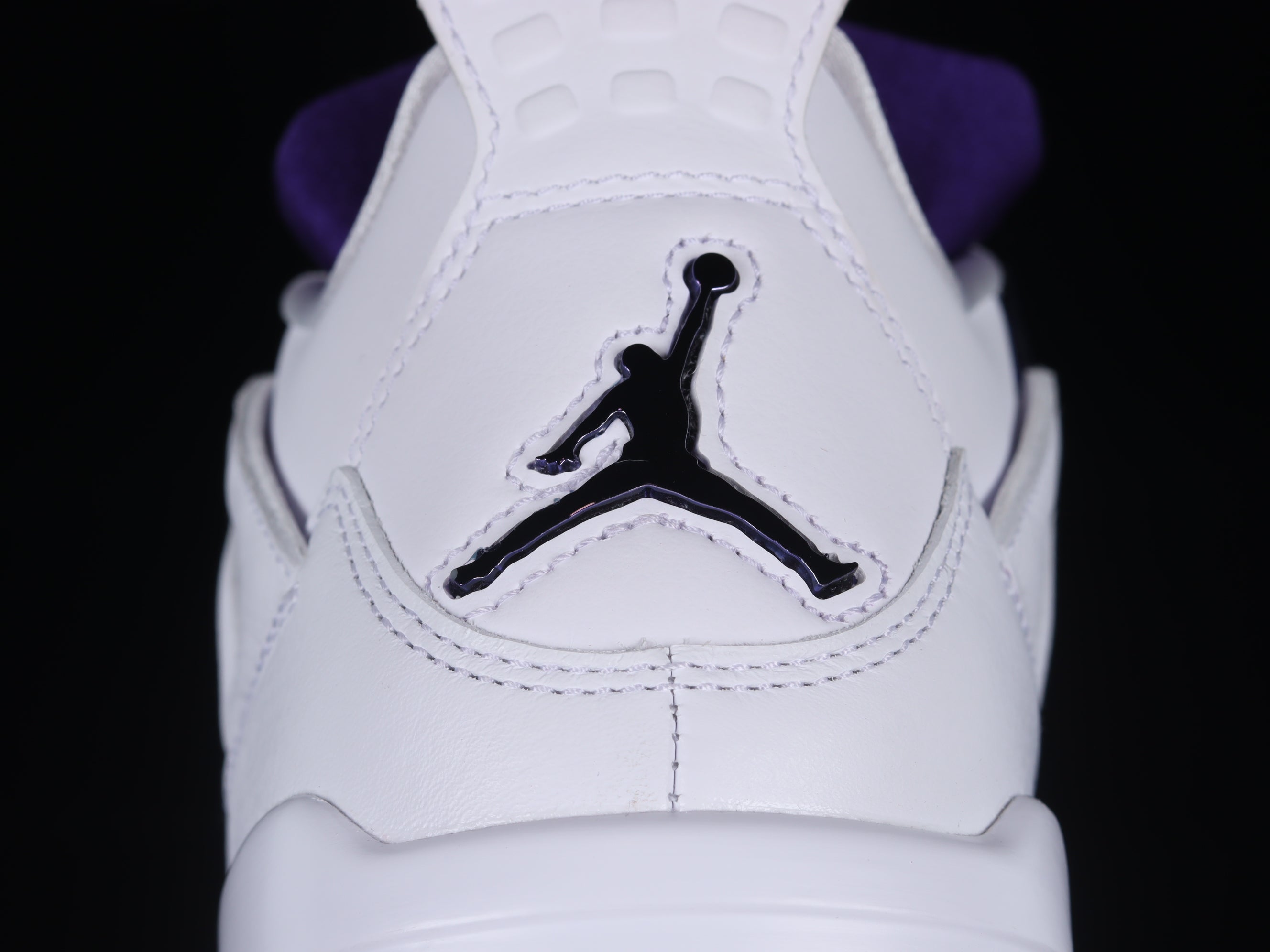 Jordan 4 Retro Metallic Purple