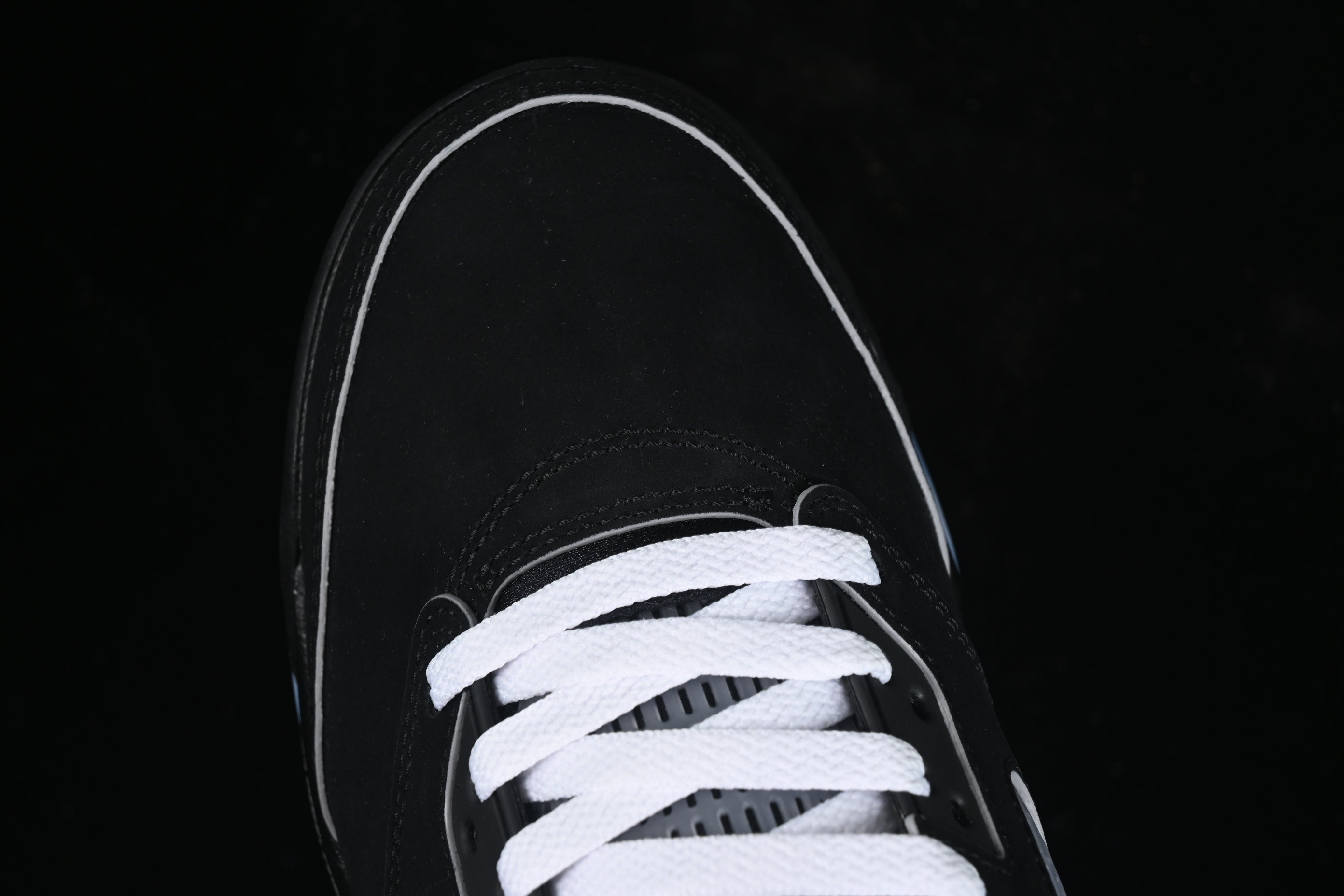 Air Jordan 5 Retro OG 'Black Metallic Reimagined'