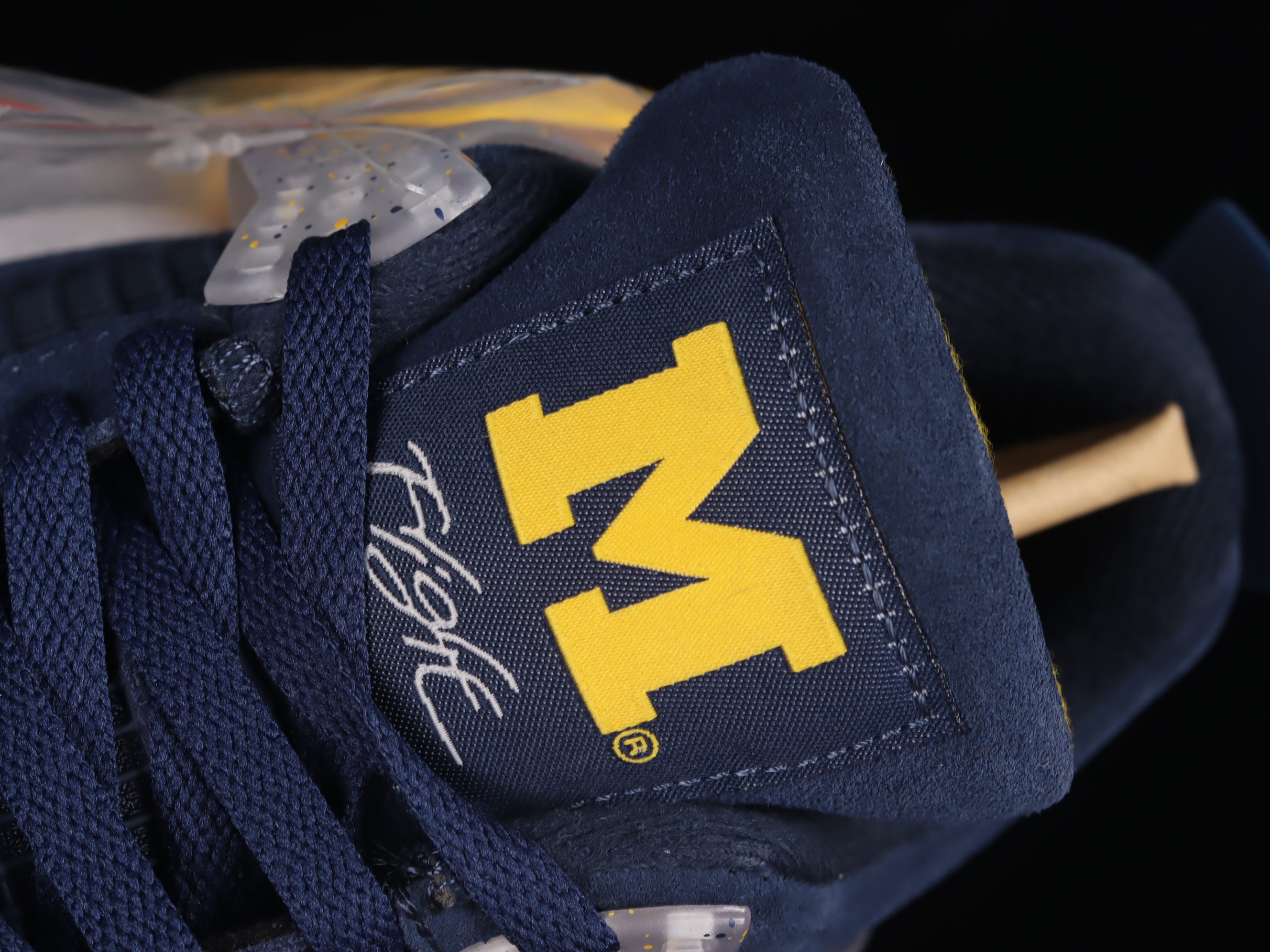 J4 " MichiganWolverines "