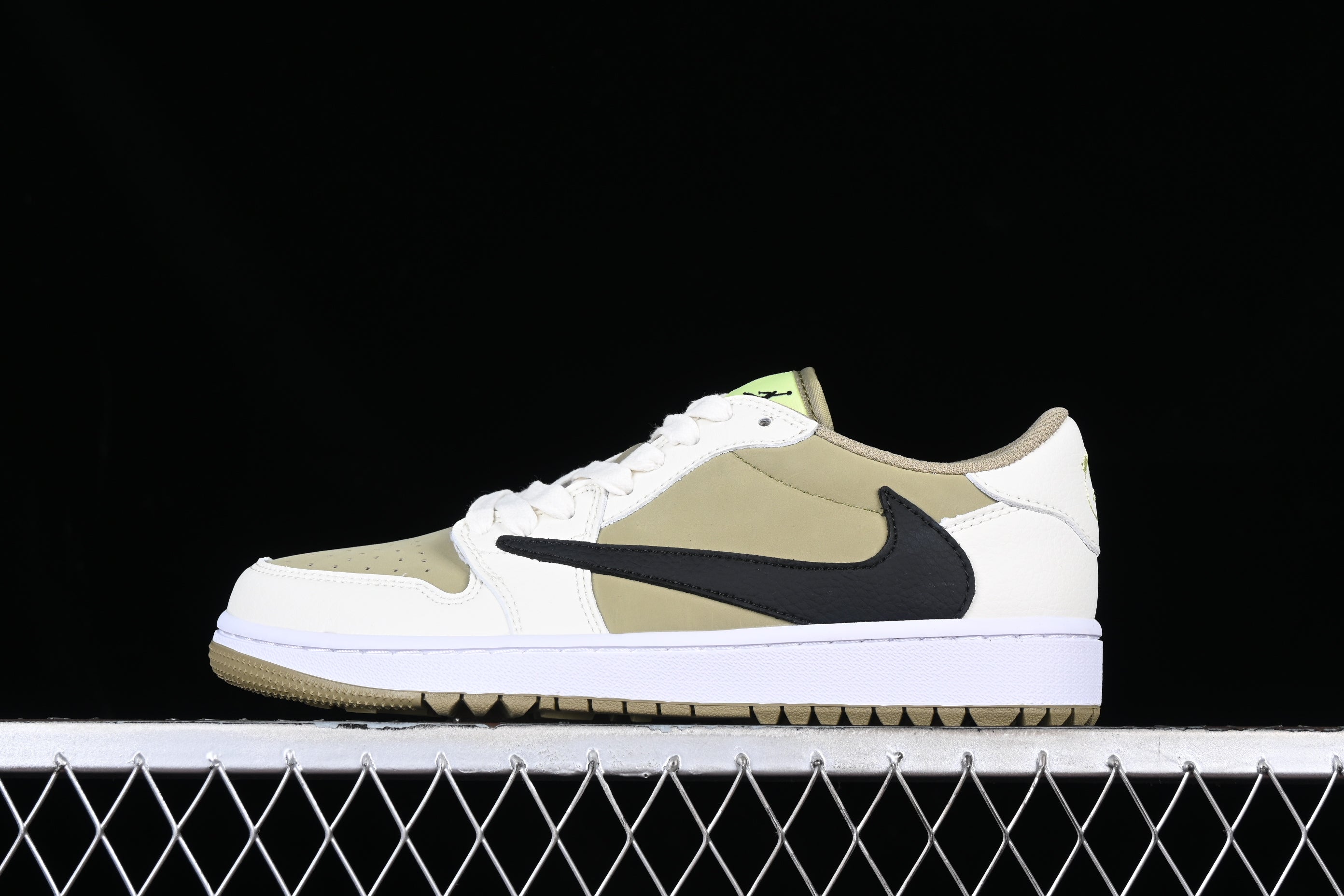 J 1 Retro Low Golf Travis Scott Neutral Olive