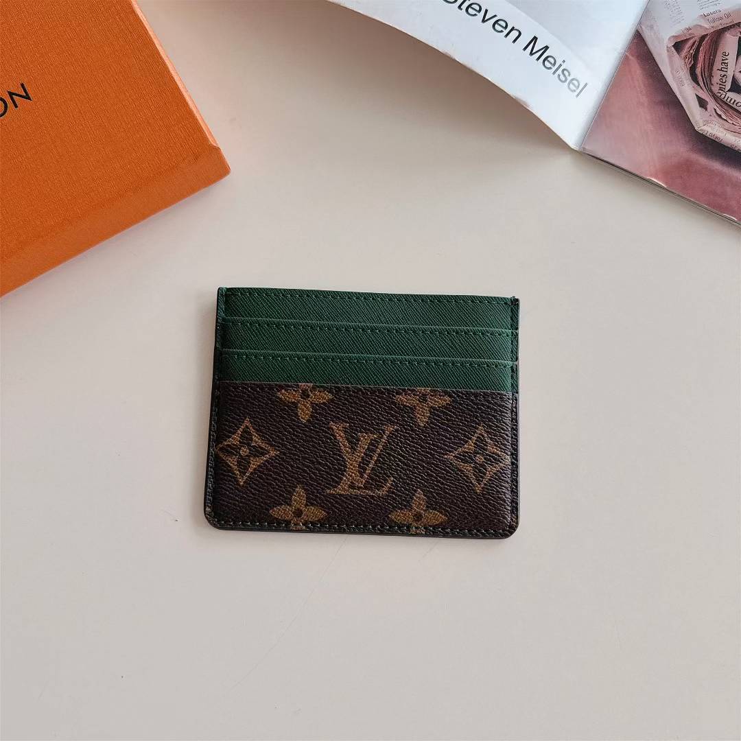 LV Classic Card Holder