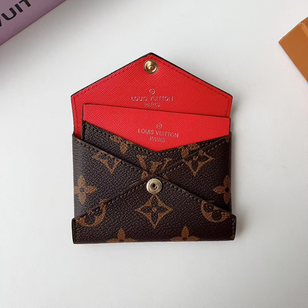 LV wallet card