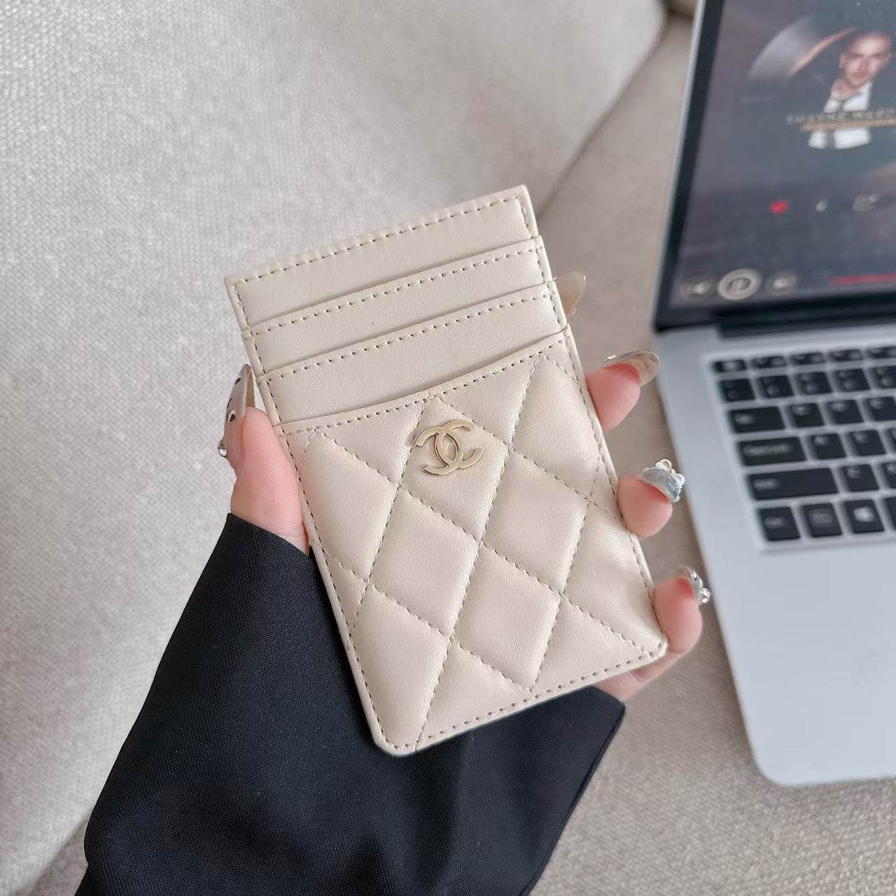 CC Women's Essential Card Holder Wallet