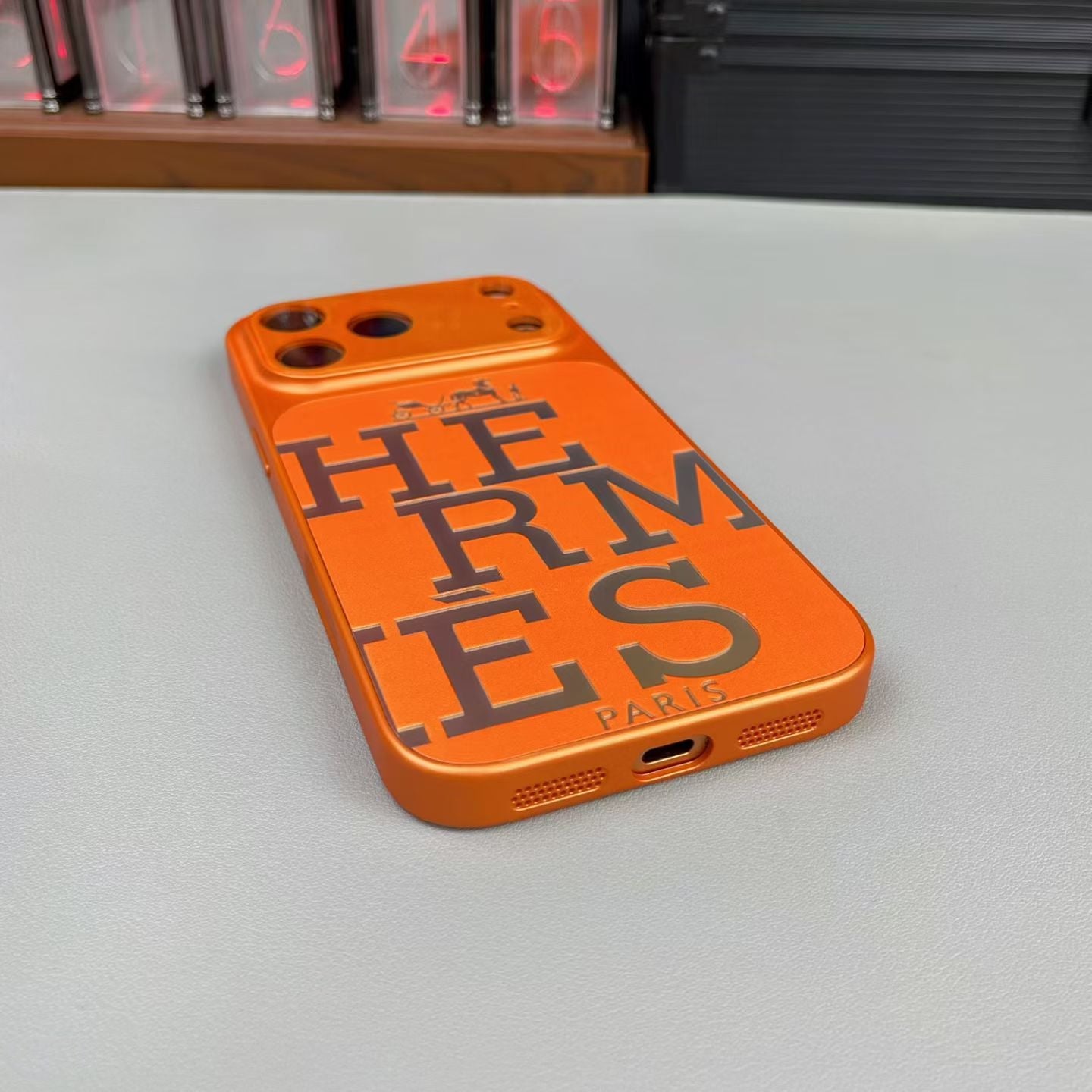 Hermès Orange iPhone Case - Premium Leather Protection