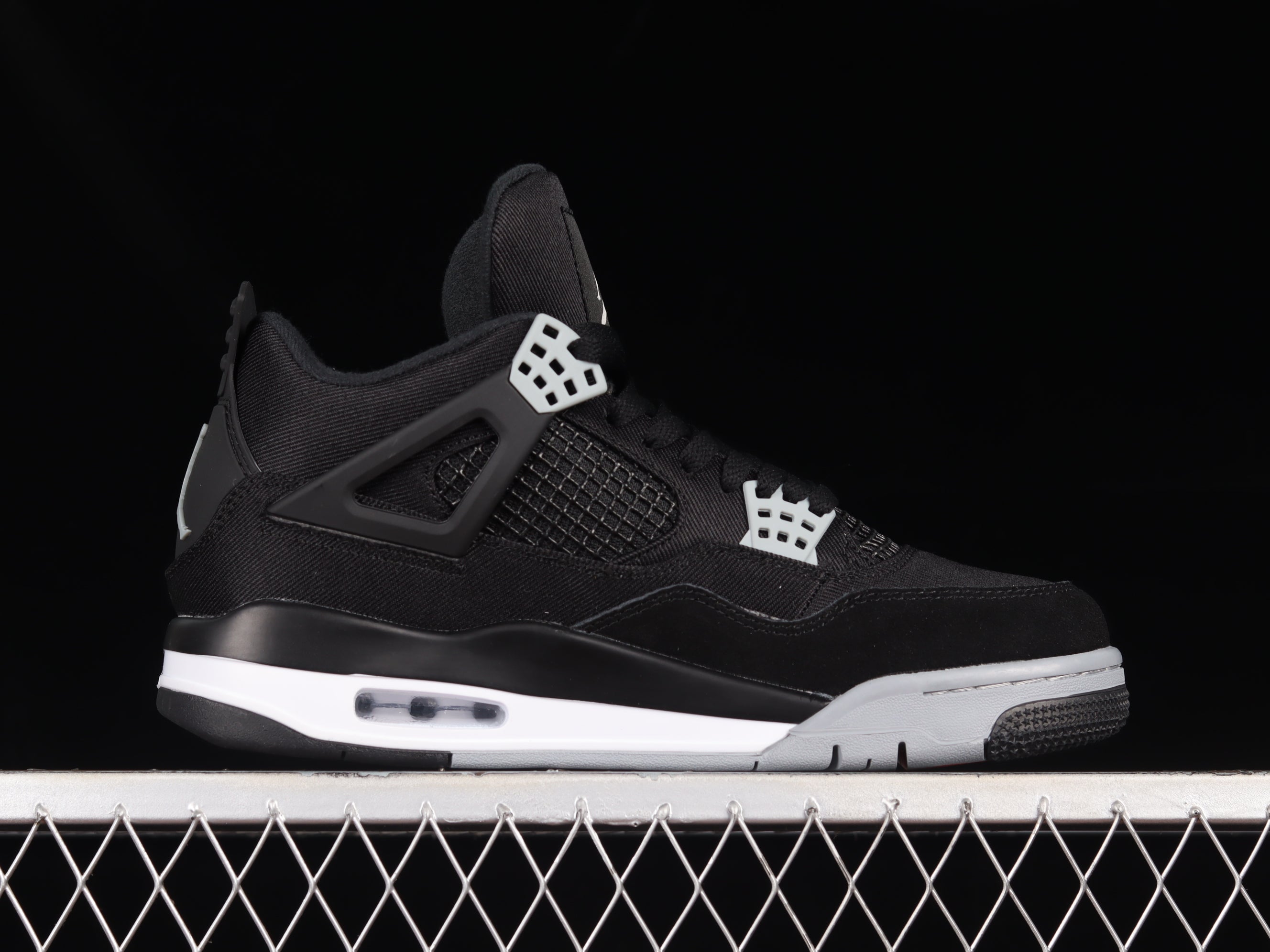 Jordan 4 Retro SE Black Canvas