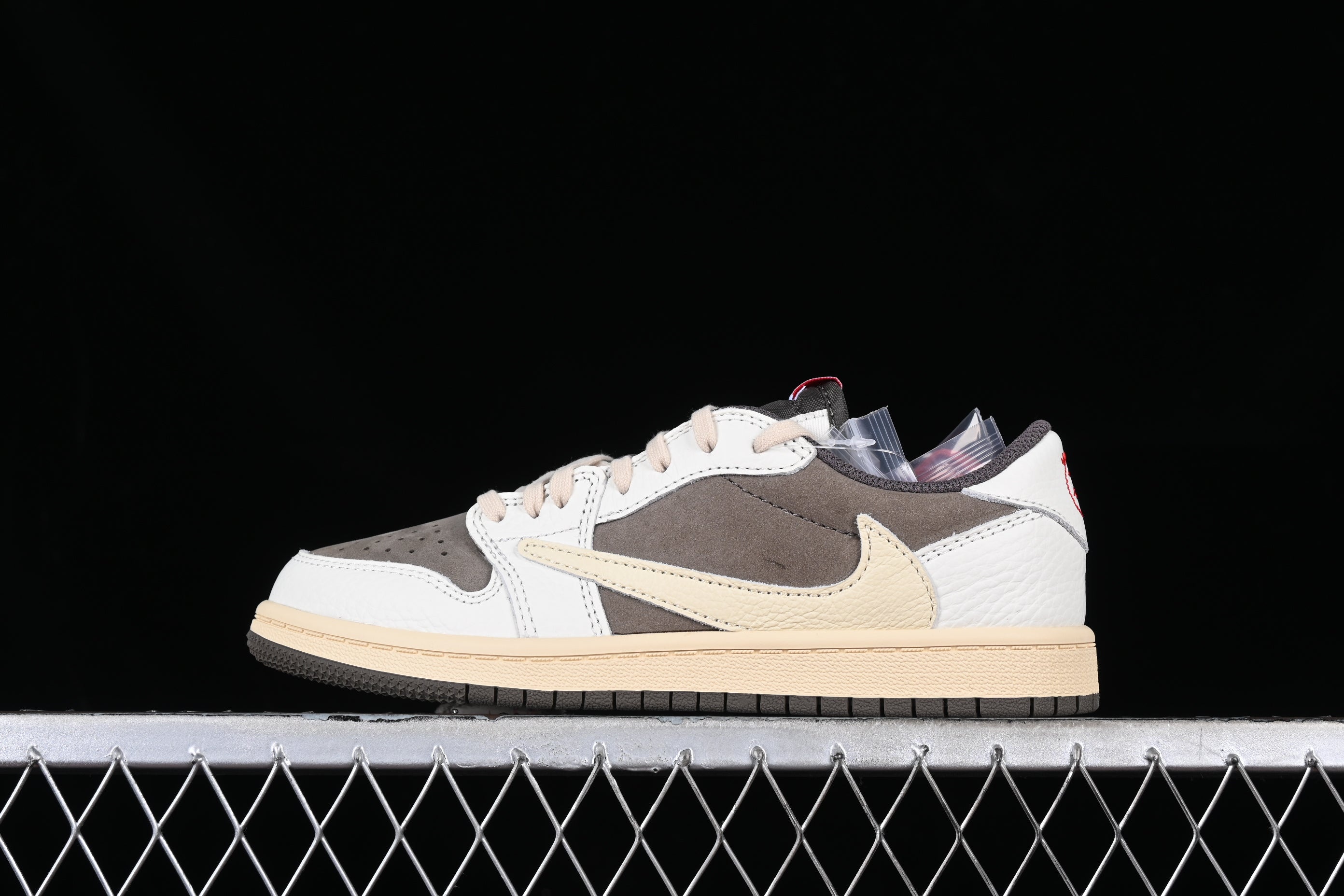 J1 Retro Low OG SP Travis Scott Reverse Mocha