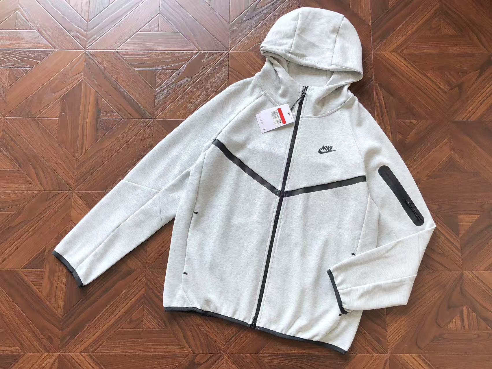 Nike Sportswear Tech Fleece Hoodie & Joggers Set (FW24)