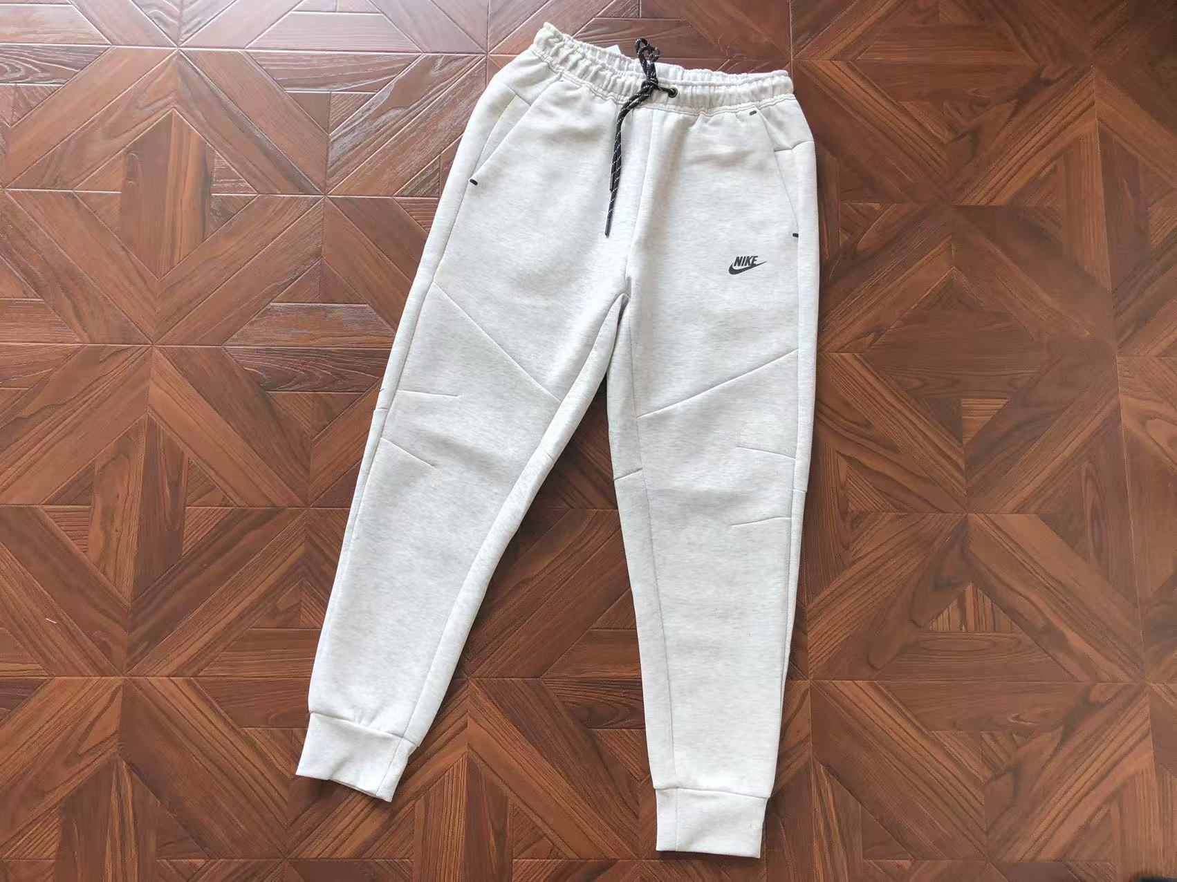 Nike Sportswear Tech Fleece Hoodie & Joggers Set (FW24)