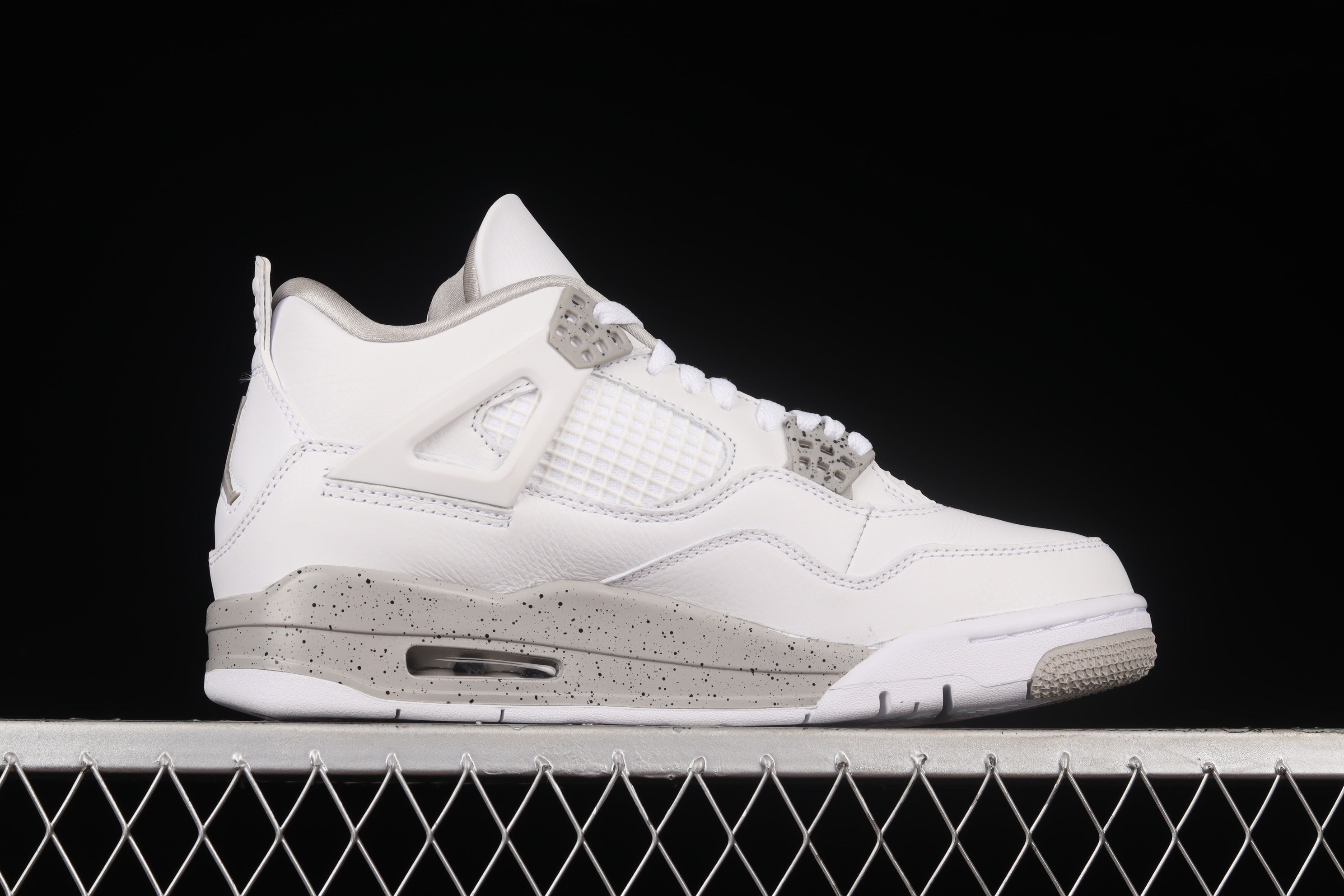 J4 Retro " WhiteOreo "