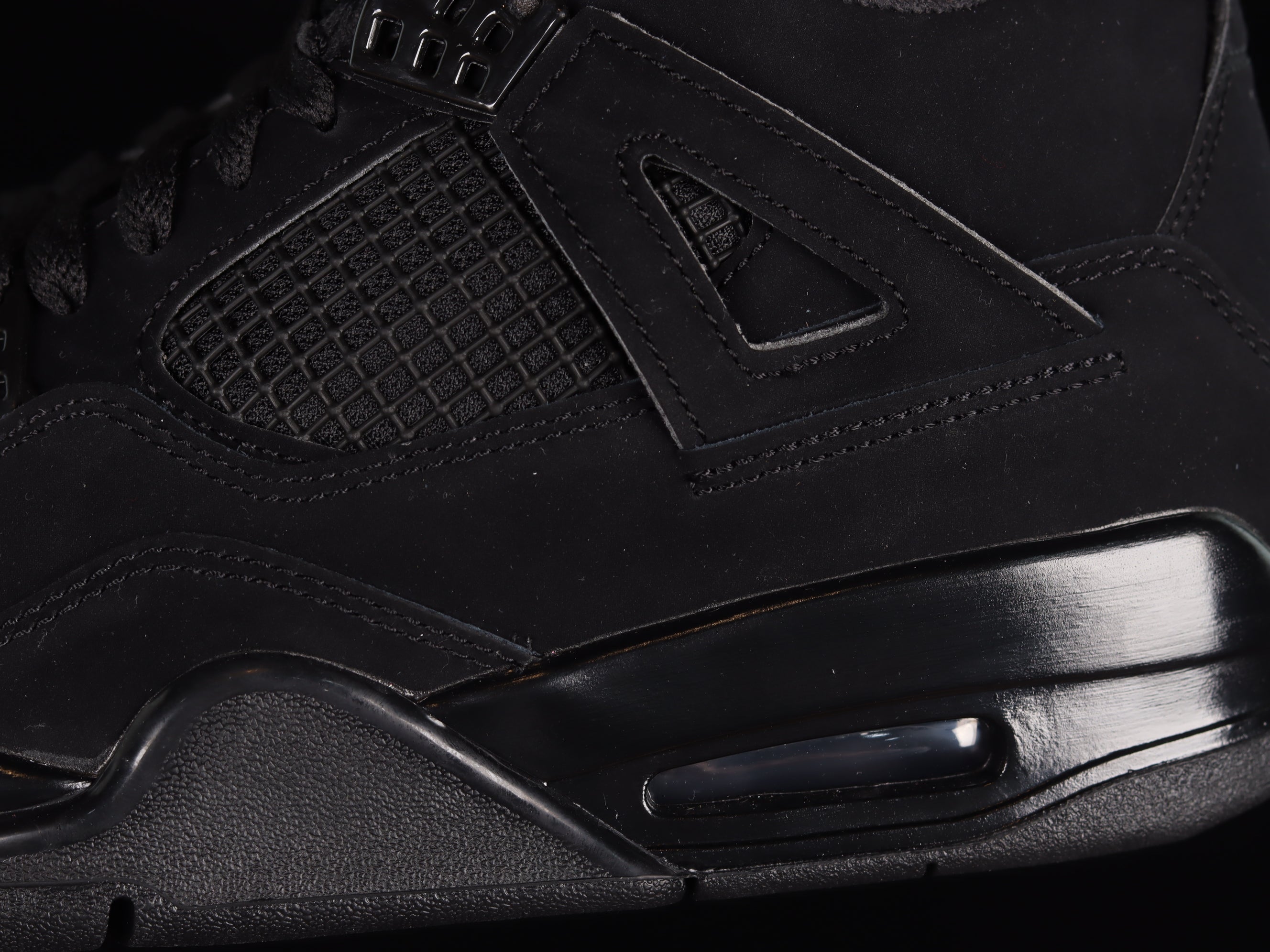 Jordan 4 Retro "Black Cat" (2020)