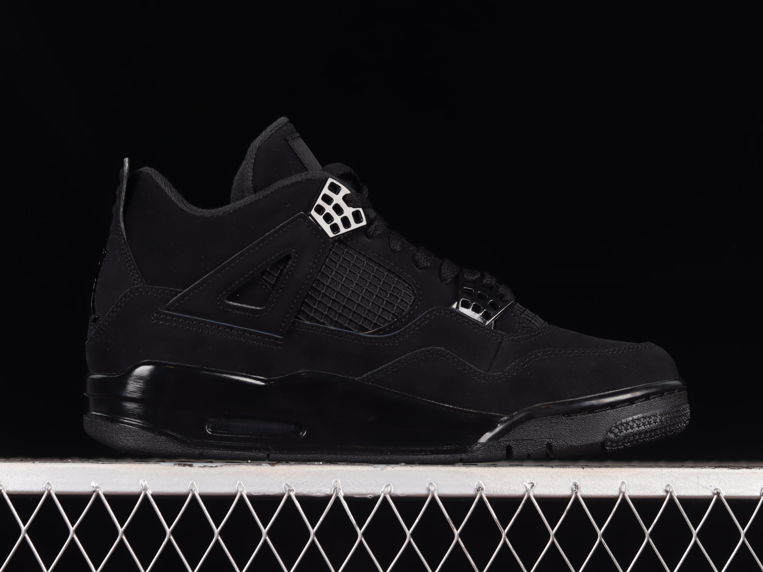 Jordan 4 Retro "Black Cat" (2020)