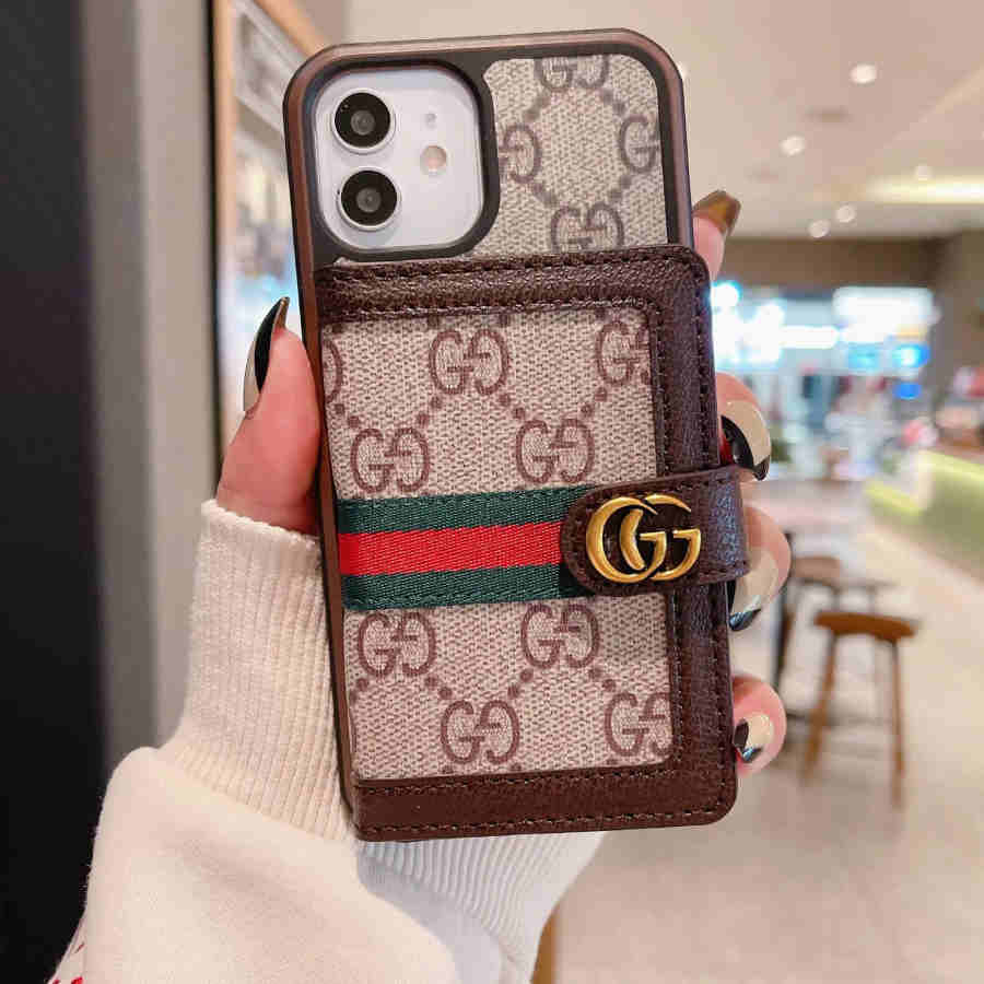 iPhone Wallet Cases