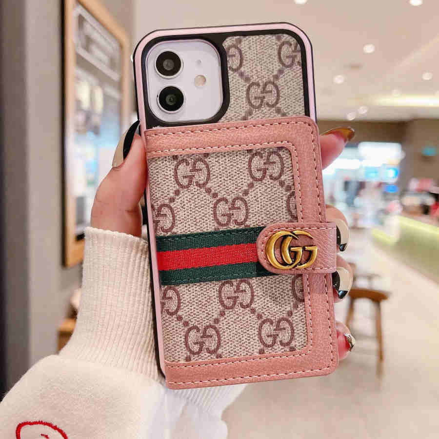 iPhone Wallet Cases